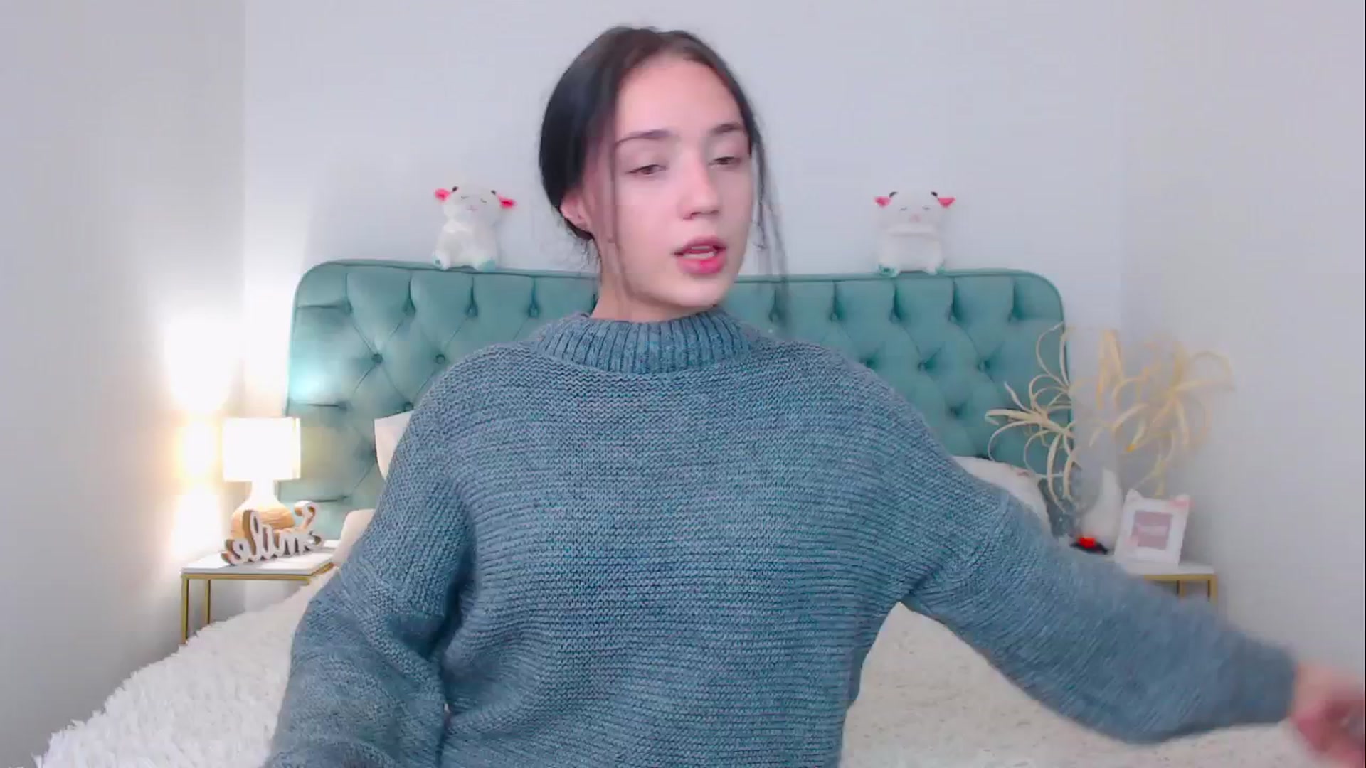 Gallery image thumbnail from Fortune777_'s myfreecams stream on, 10/21/2025, 14:44 image 1 of 20