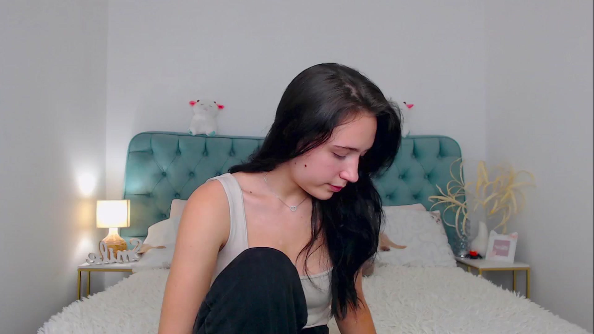 Gallery image thumbnail from Fortune777_'s myfreecams stream on, 10/22/2025, 12:20 image 7 of 20