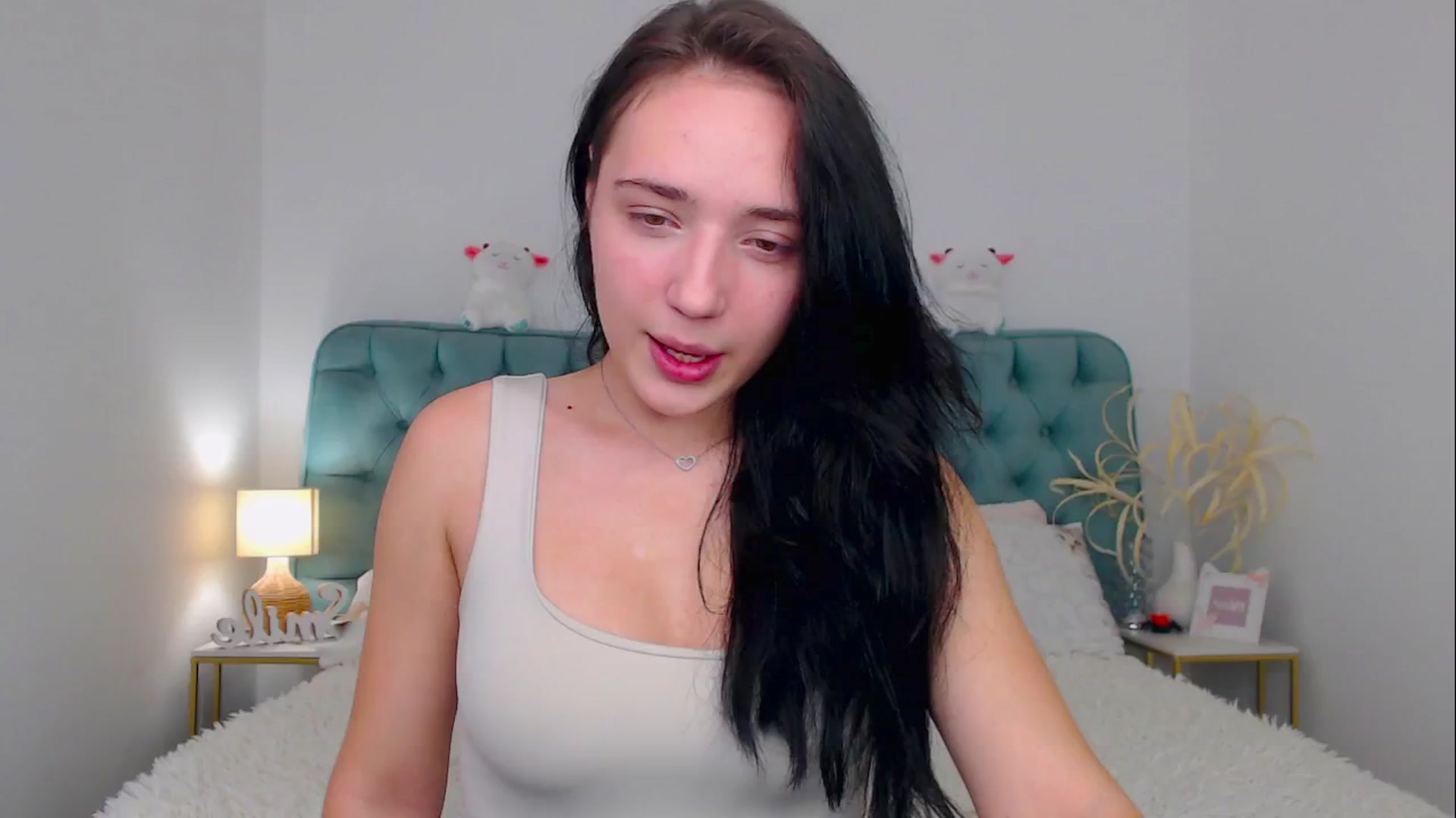 Gallery image thumbnail from Fortune777_'s myfreecams stream on, 10/22/2025, 12:20 image 15 of 20