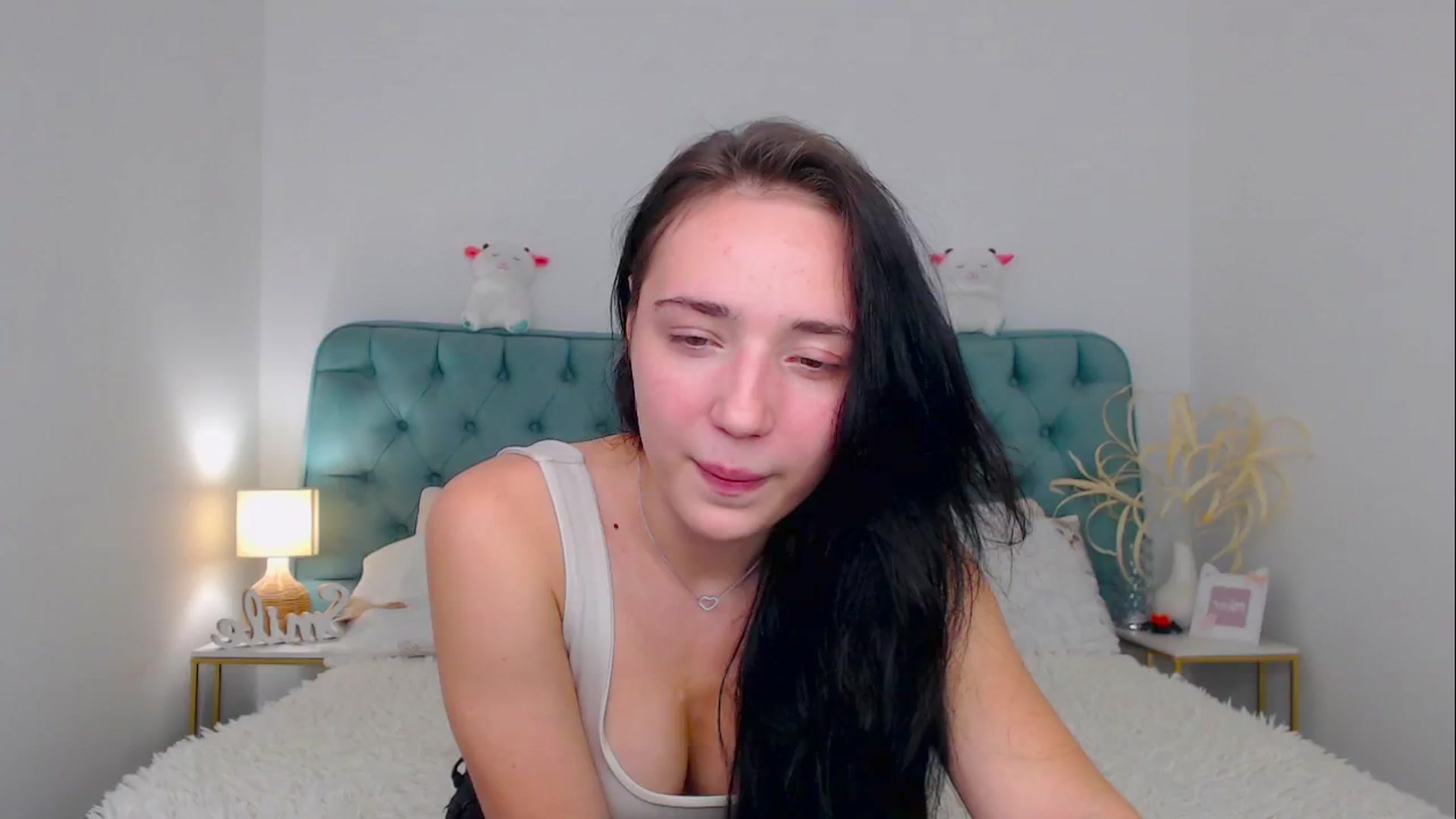 Gallery image thumbnail from Fortune777_'s myfreecams stream on, 10/22/2025, 12:20 image 13 of 20