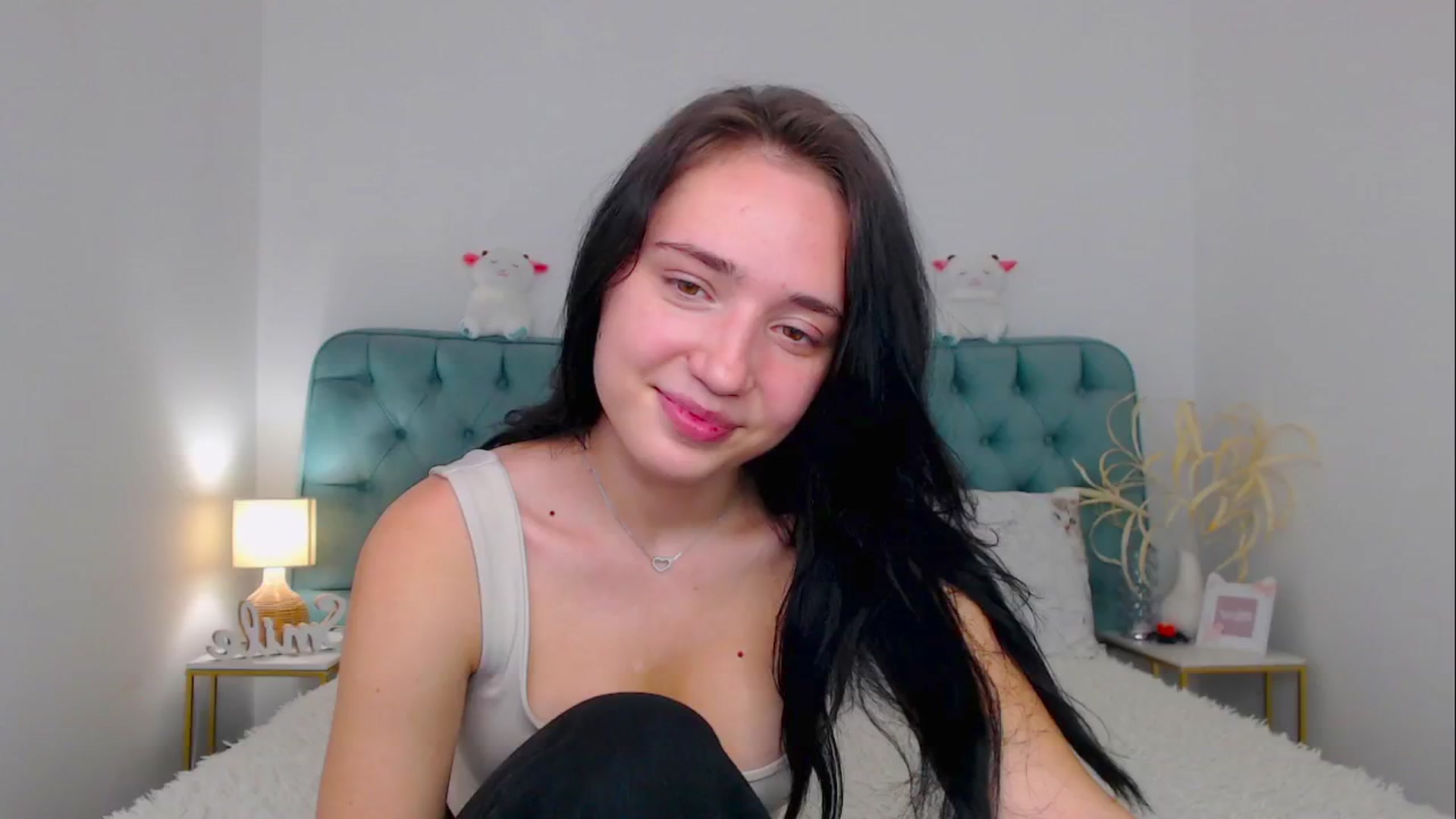 Gallery image thumbnail from Fortune777_'s myfreecams stream on, 10/22/2025, 15:58 image 1 of 20
