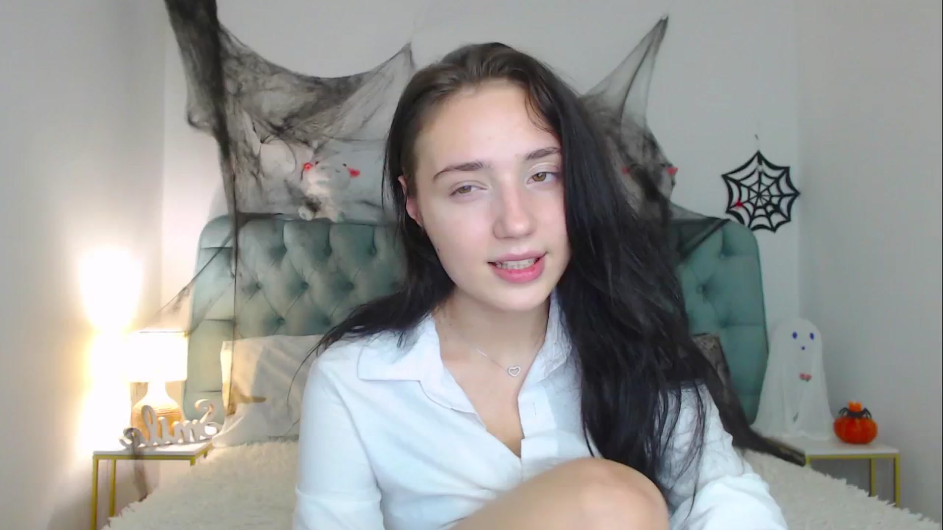Gallery image thumbnail from Fortune777_'s myfreecams stream on, 10/23/2025, 24:33 image 8 of 20