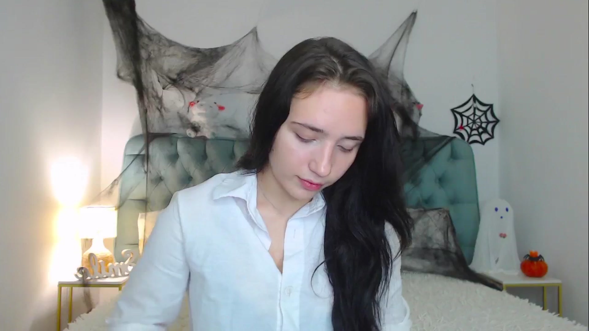 Gallery image thumbnail from Fortune777_'s myfreecams stream on, 10/23/2025, 24:33 image 16 of 20