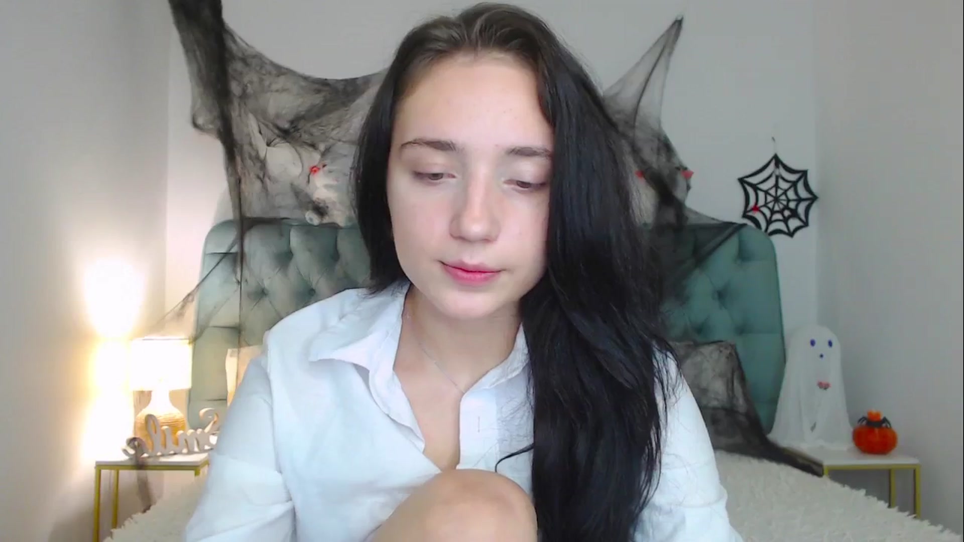 Gallery image thumbnail from Fortune777_'s myfreecams stream on, 10/23/2025, 24:33 image 15 of 20