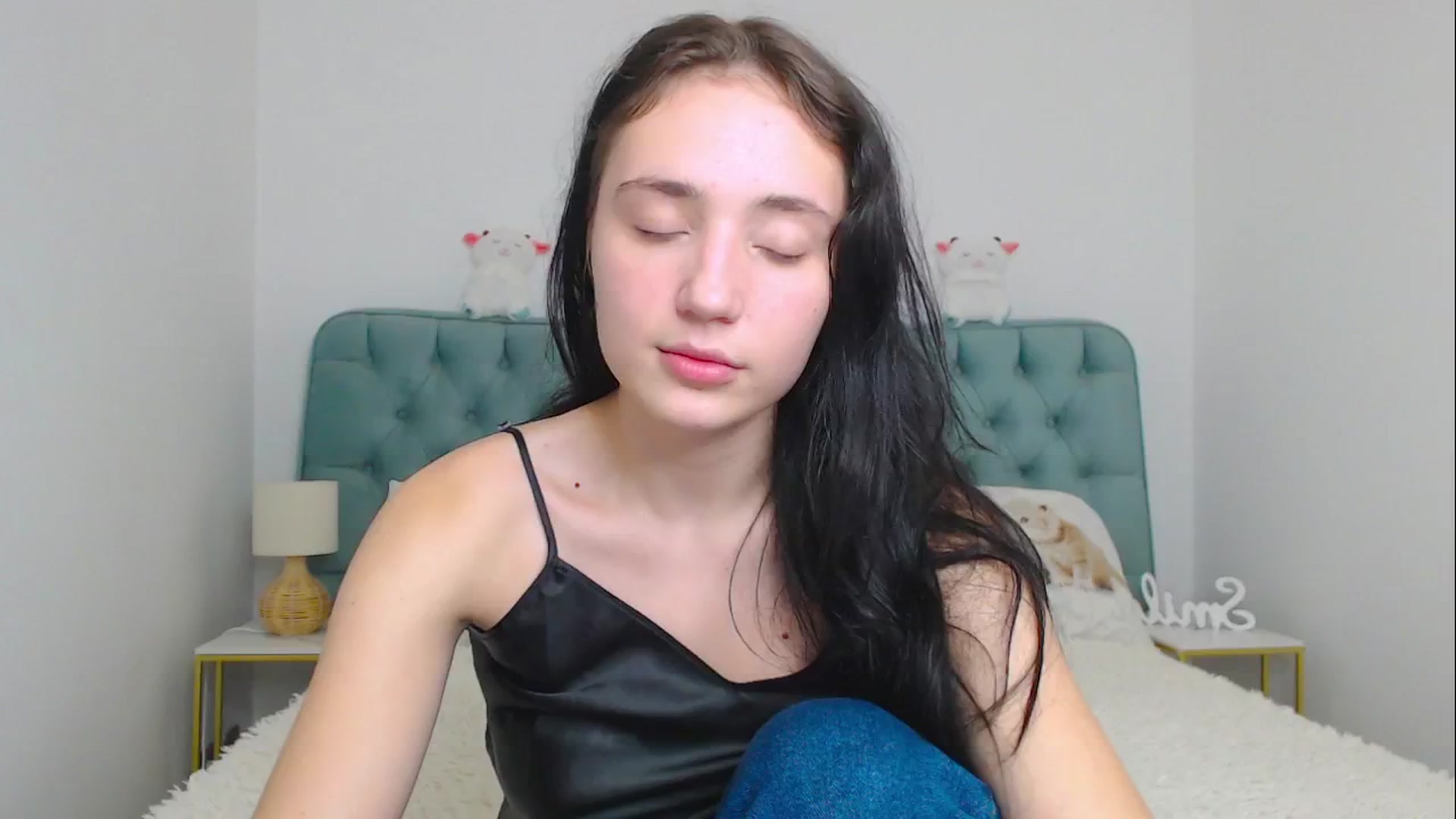 Gallery image thumbnail from Fortune777_'s myfreecams stream on, 11/12/2025, 24:31 image 18 of 20