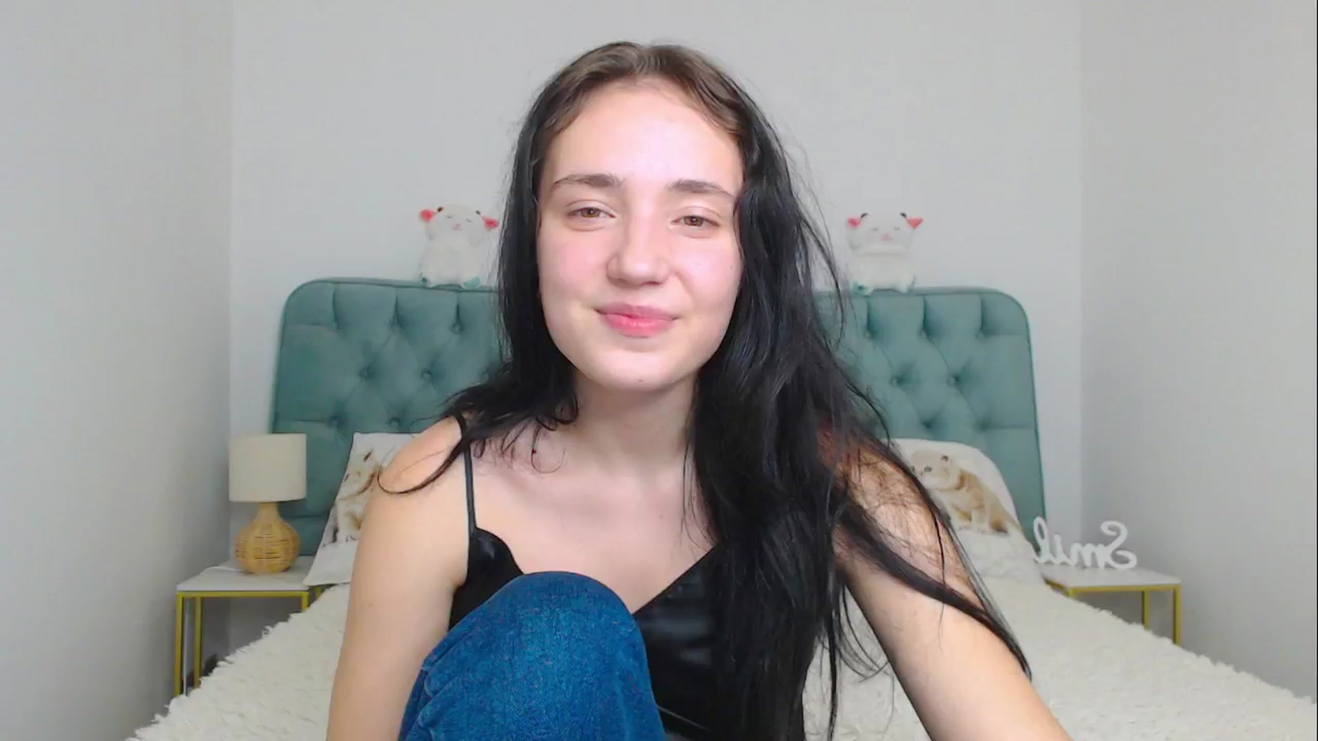 Gallery image thumbnail from Fortune777_'s myfreecams stream on, 11/12/2025, 24:31 image 9 of 20