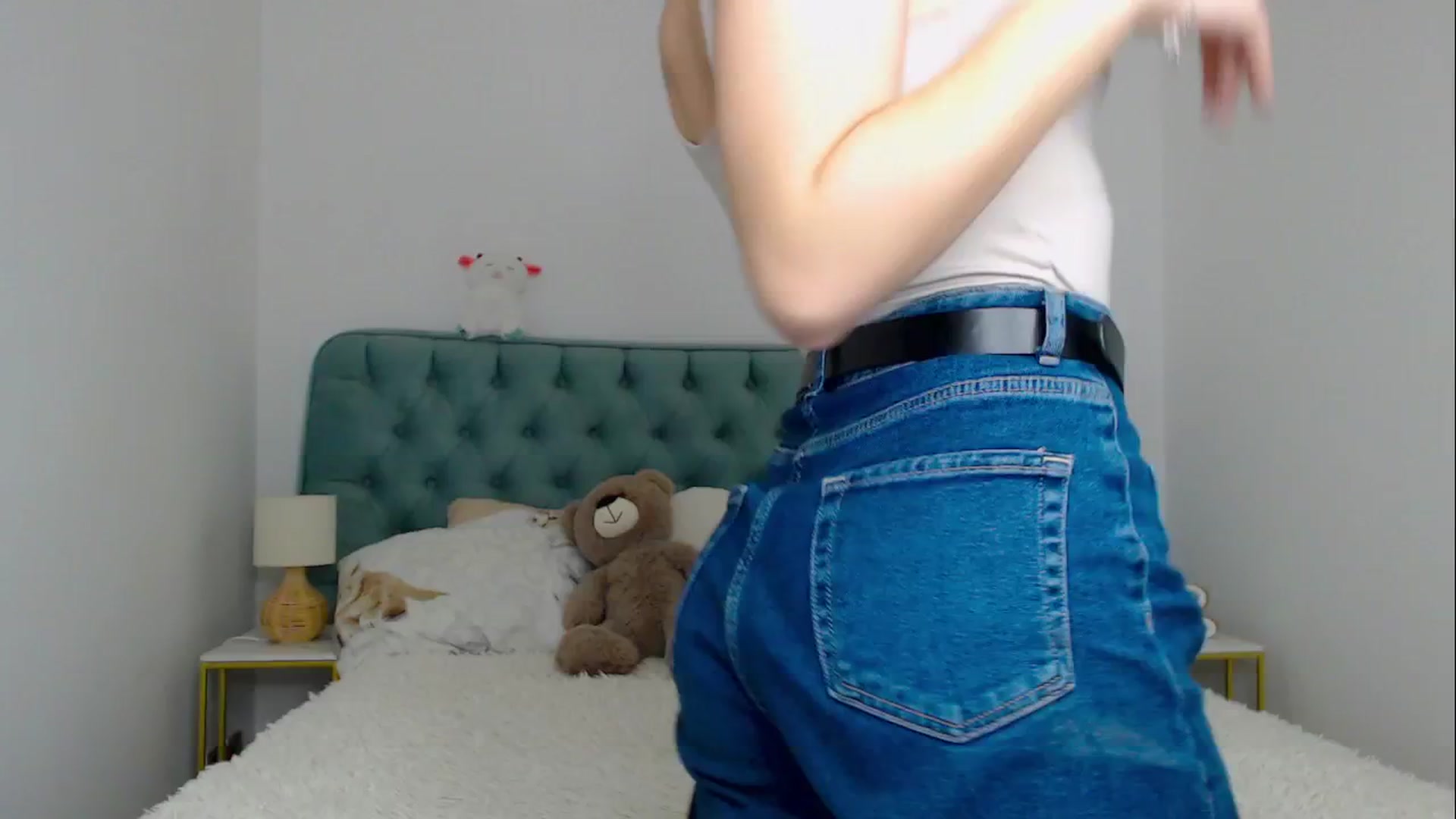 Gallery image thumbnail from Fortune777_'s myfreecams stream on, 11/16/2025, 24:59 image 4 of 20