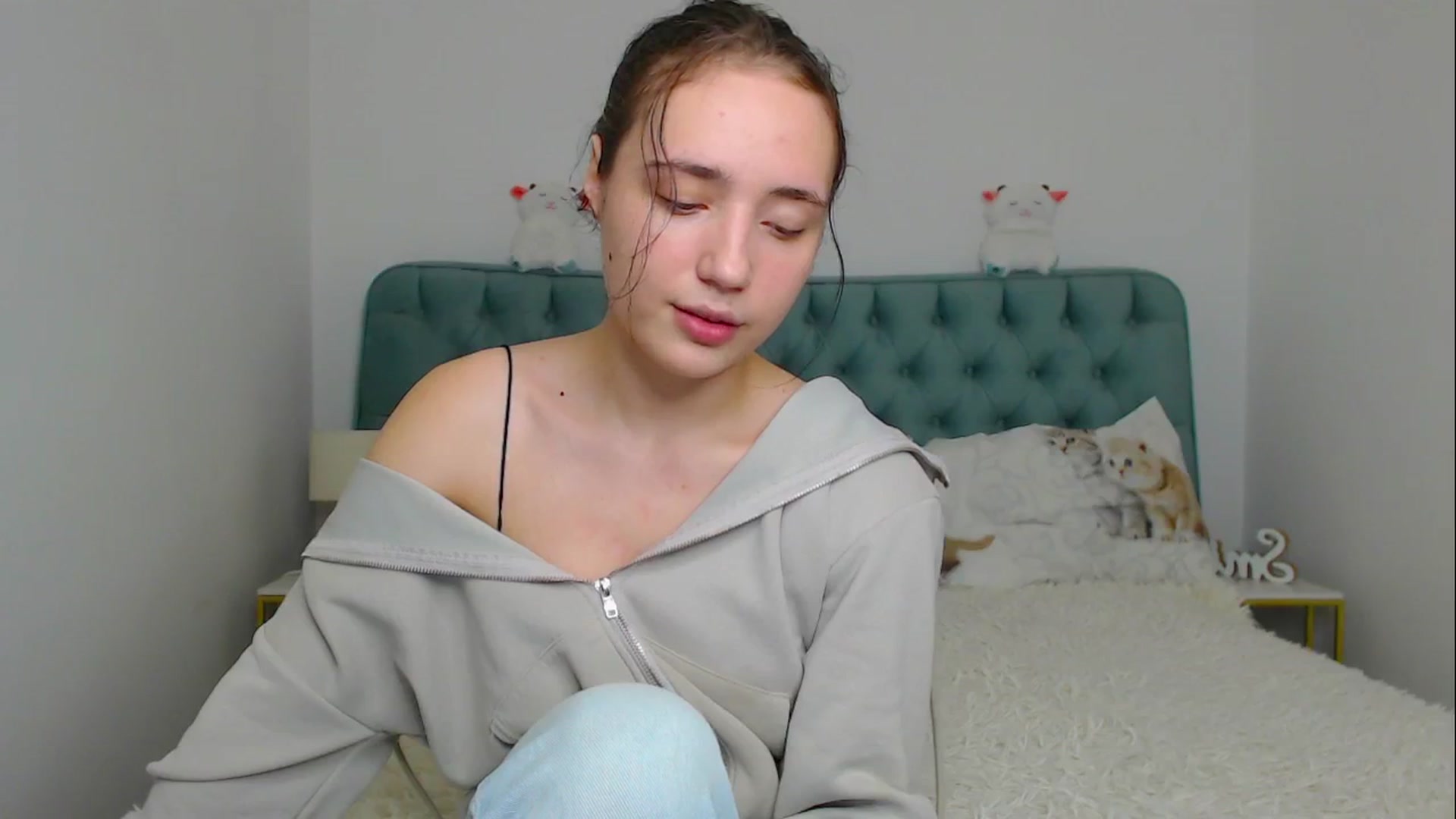 Gallery image thumbnail from Fortune777_'s myfreecams stream on, 11/17/2025, 22:37 image 13 of 20