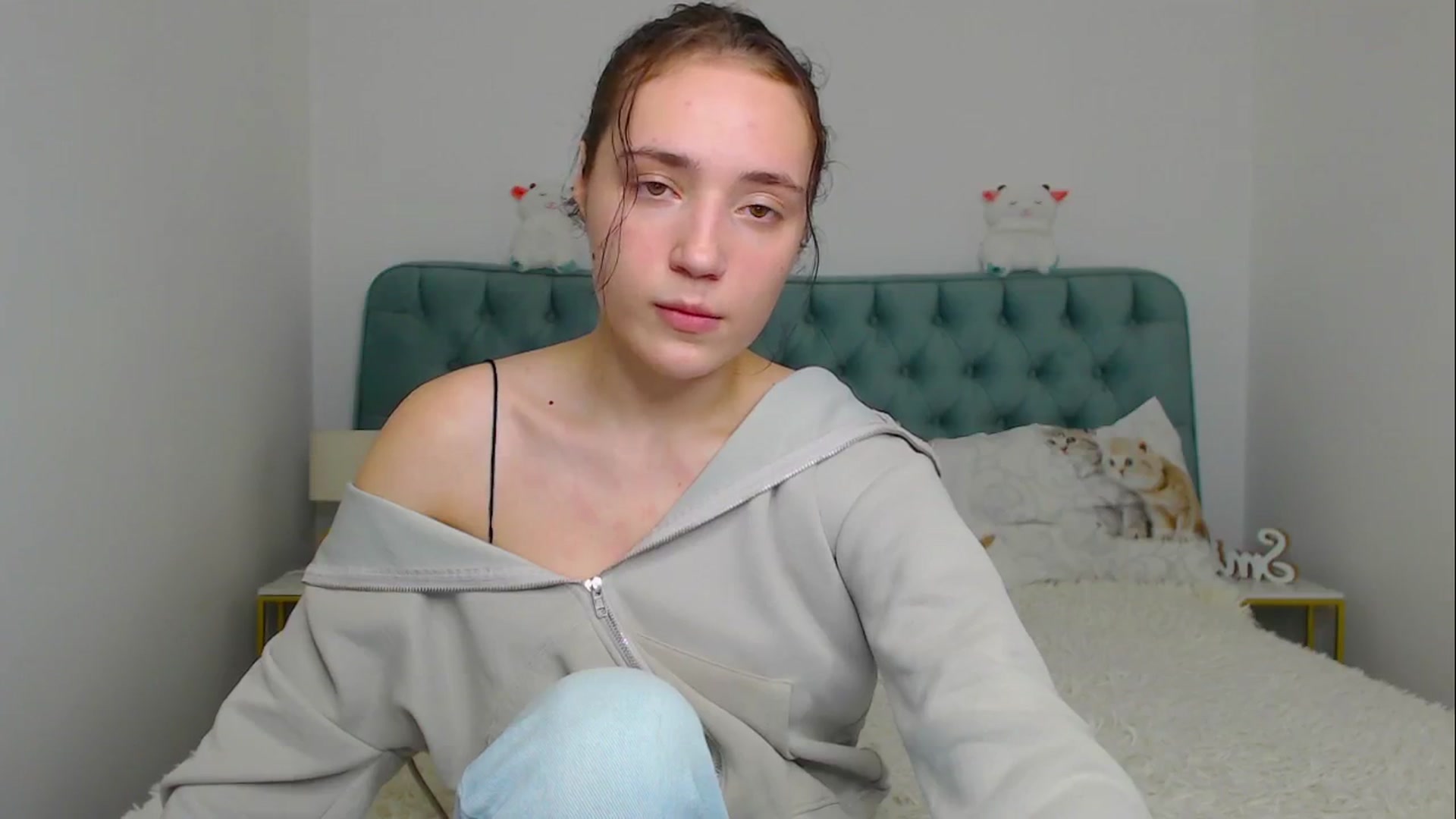Gallery image thumbnail from Fortune777_'s myfreecams stream on, 11/17/2025, 22:37 image 16 of 20
