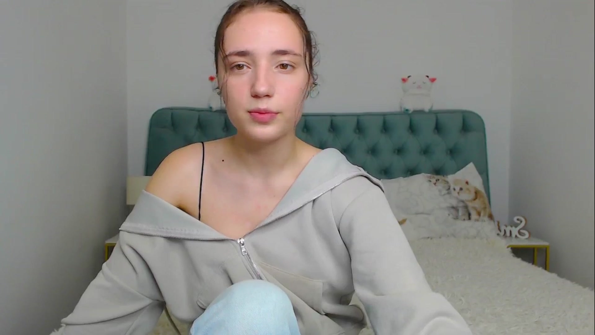 Gallery image thumbnail from Fortune777_'s myfreecams stream on, 11/17/2025, 22:37 image 12 of 20