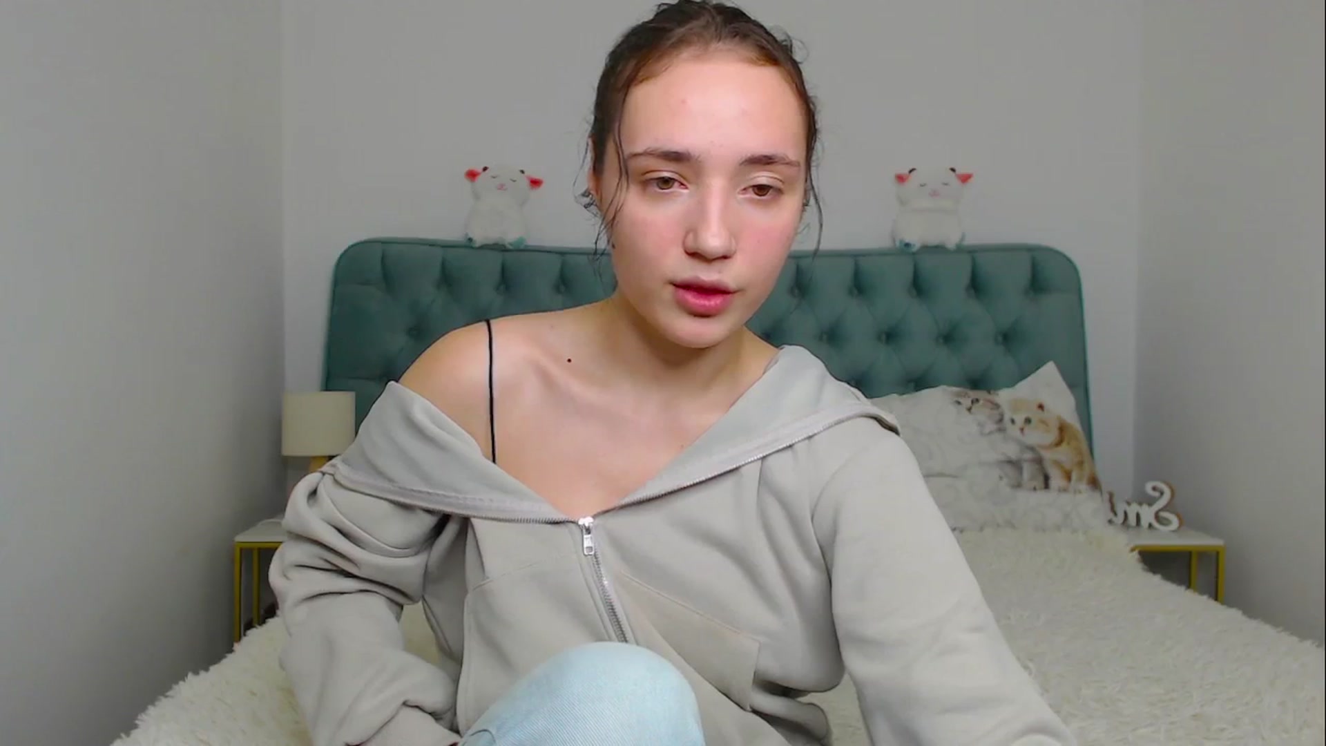 Gallery image thumbnail from Fortune777_'s myfreecams stream on, 11/17/2025, 23:36 image 3 of 20
