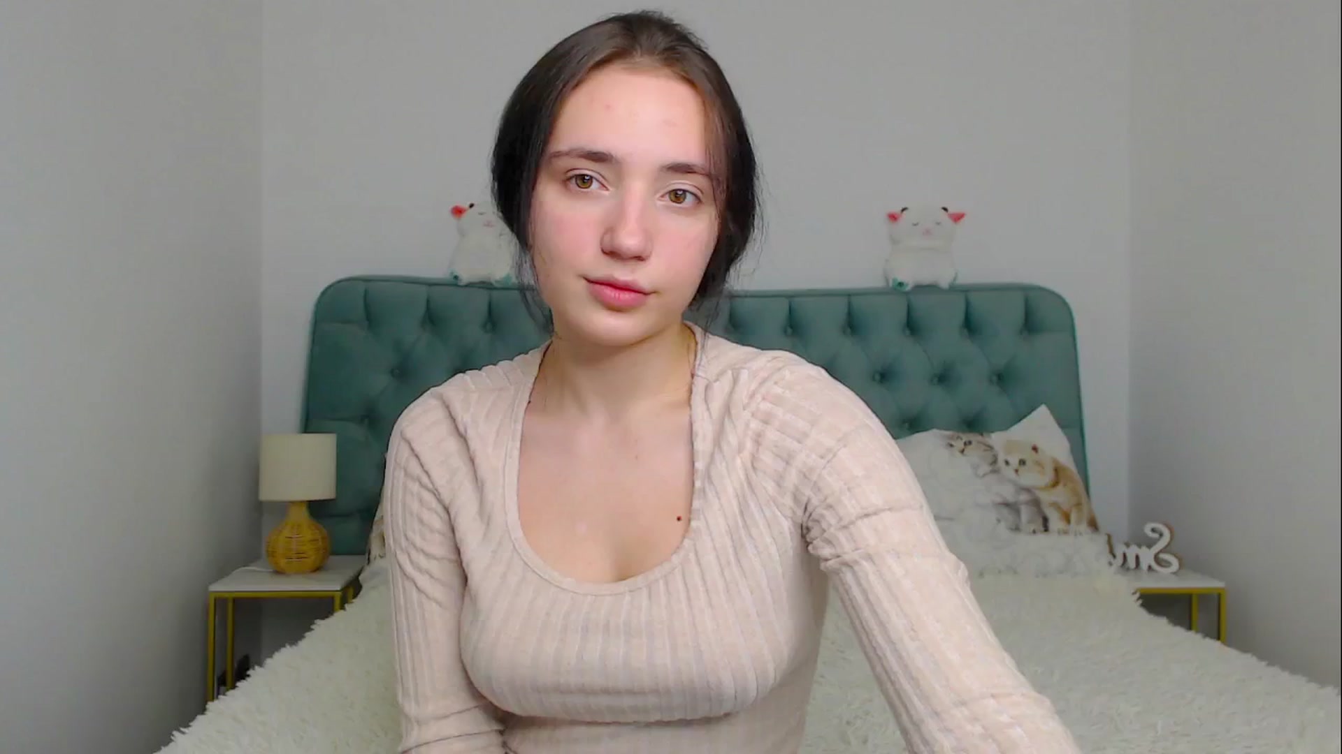 Gallery image thumbnail from Fortune777_'s myfreecams stream on, 11/18/2025, 23:44 image 10 of 20