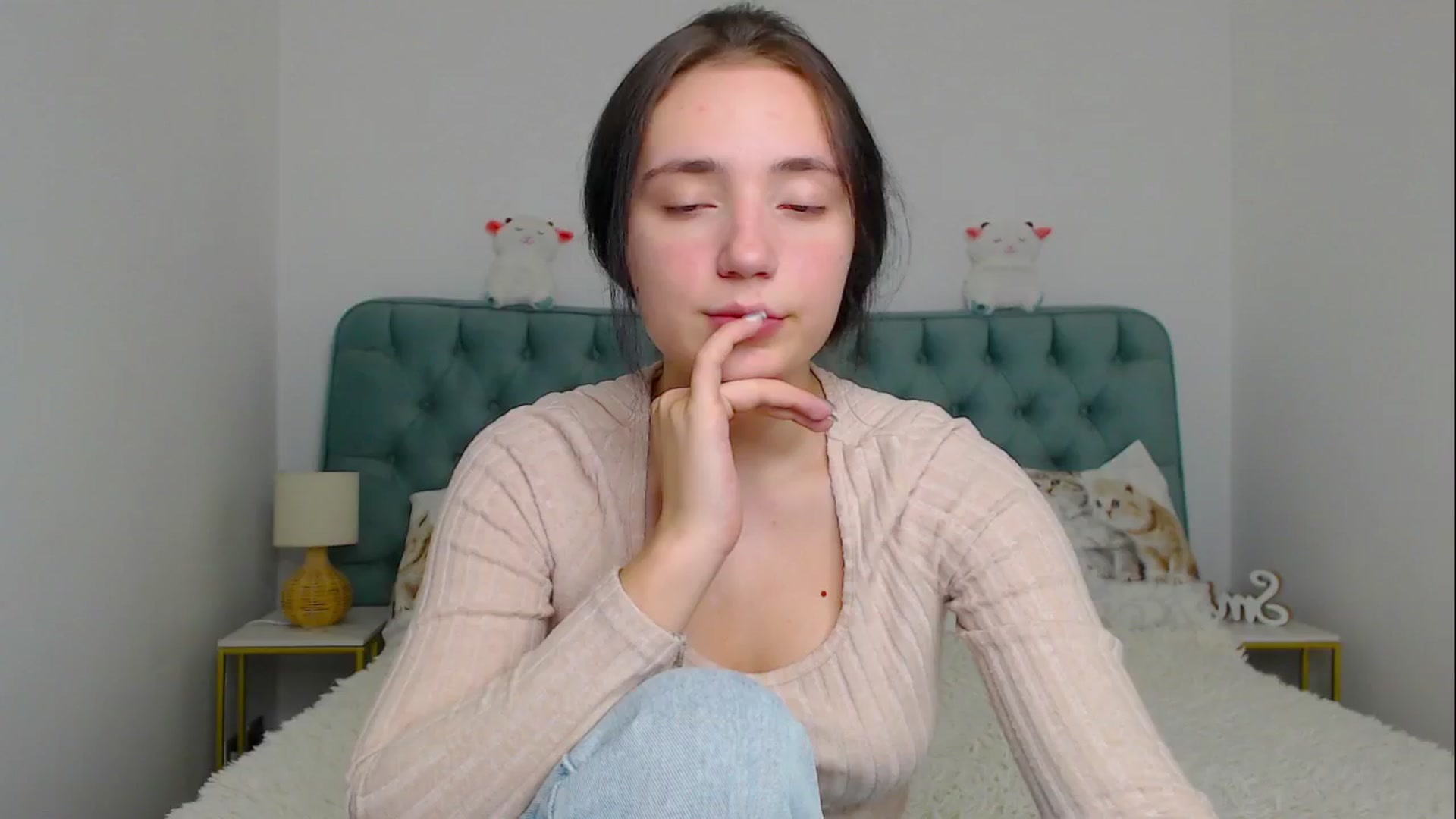 Gallery image thumbnail from Fortune777_'s myfreecams stream on, 11/18/2025, 23:44 image 16 of 20