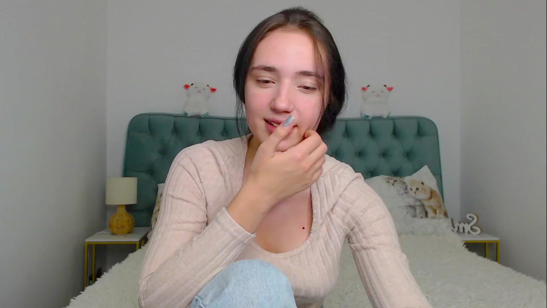 Gallery image thumbnail from Fortune777_'s myfreecams stream on, 11/18/2025, 23:44 image 6 of 20