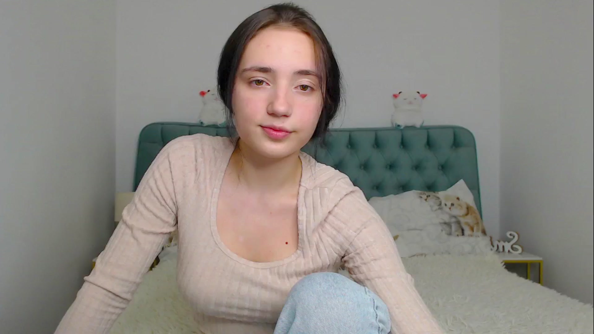 Gallery image thumbnail from Fortune777_'s myfreecams stream on, 11/18/2025, 23:44 image 12 of 20