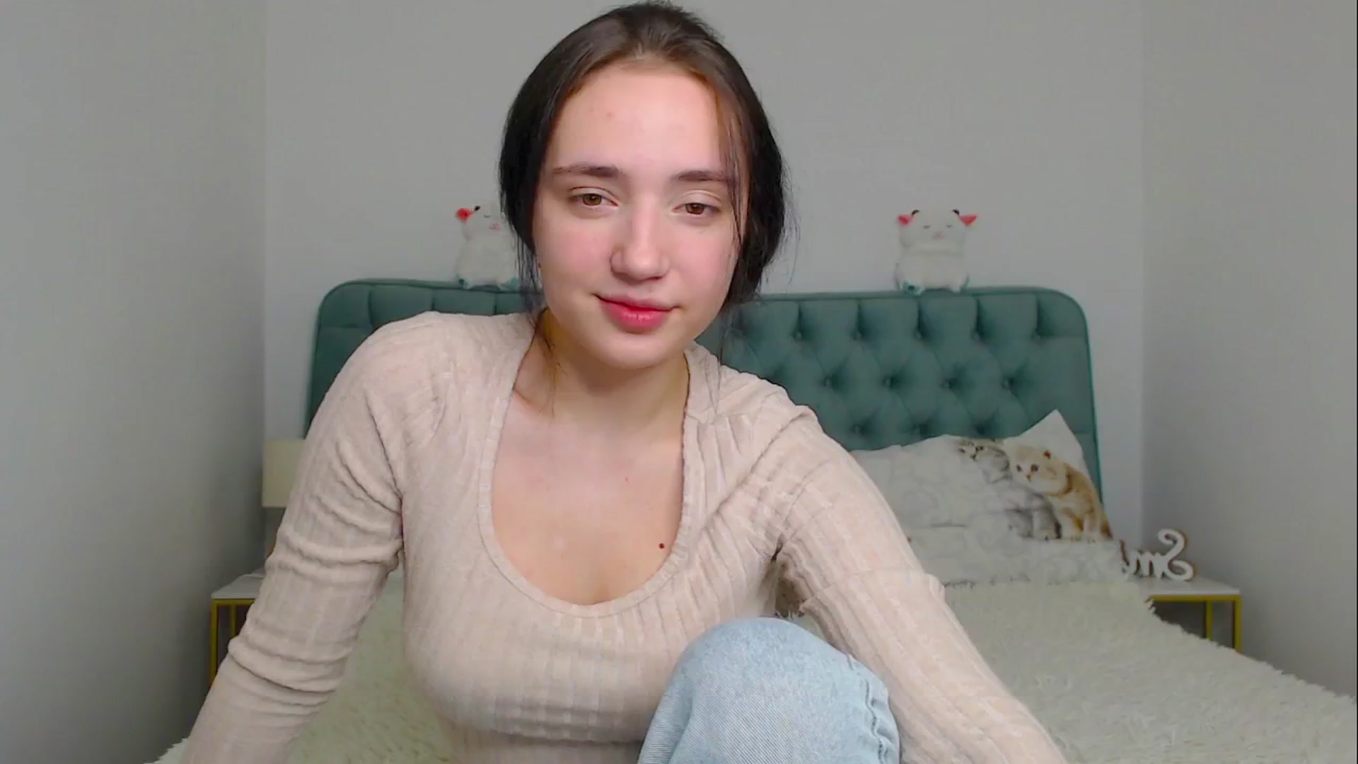 Gallery image thumbnail from Fortune777_'s myfreecams stream on, 11/18/2025, 23:44 image 13 of 20