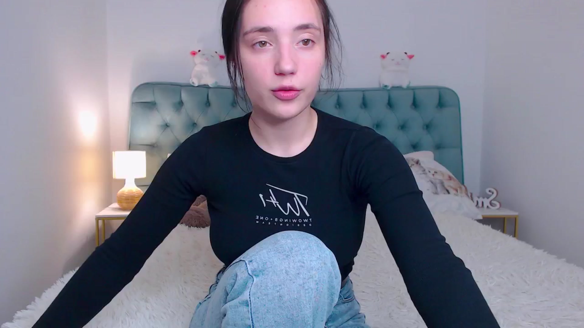 Gallery image thumbnail from Fortune777_'s myfreecams stream on, 11/19/2025, 23:46 image 4 of 20