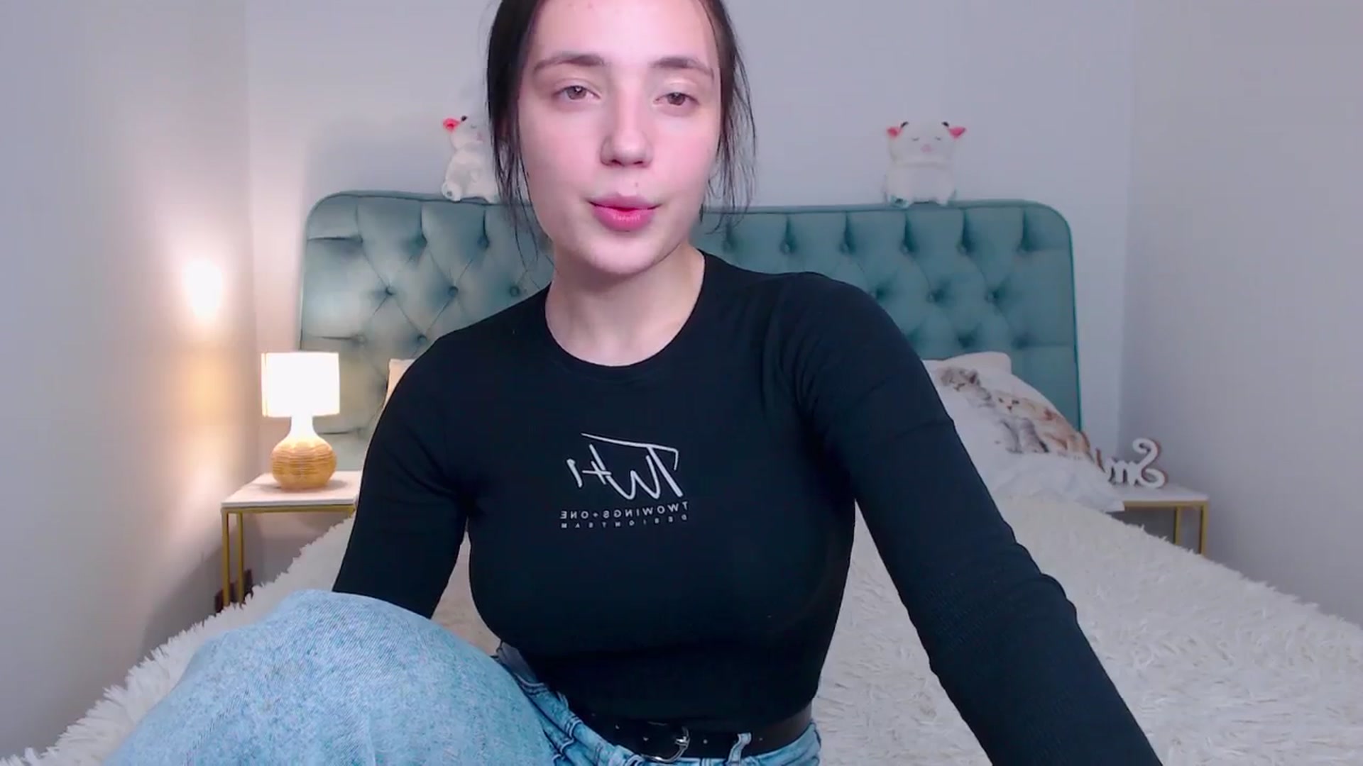 Gallery image thumbnail from Fortune777_'s myfreecams stream on, 11/19/2025, 23:46 image 10 of 20