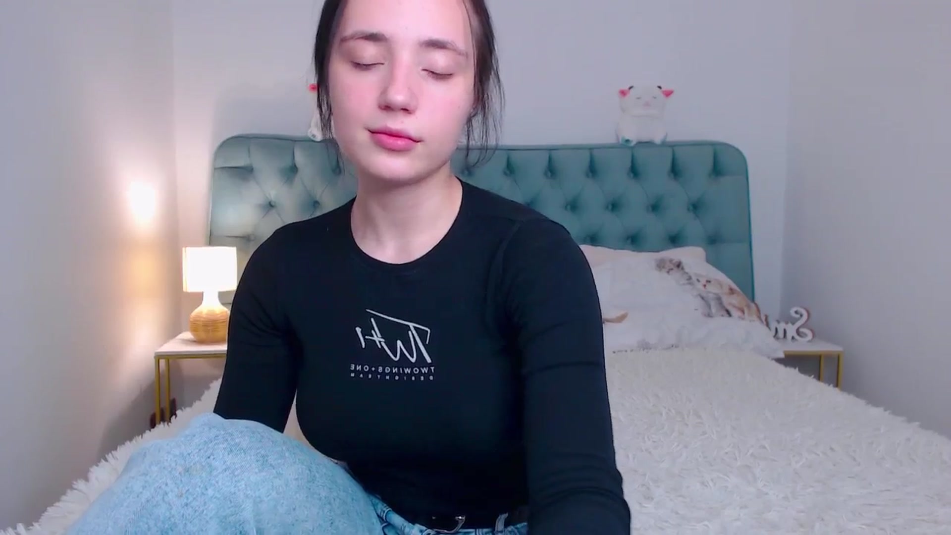 Gallery image thumbnail from Fortune777_'s myfreecams stream on, 11/19/2025, 23:46 image 11 of 20