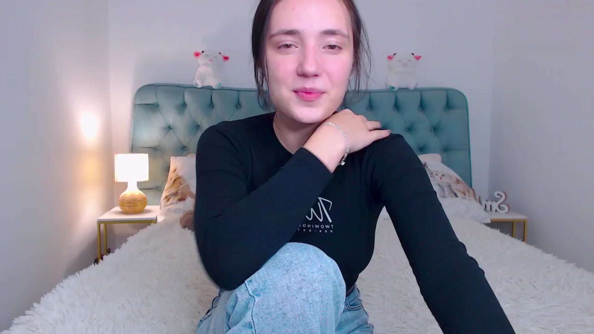 Gallery image thumbnail from Fortune777_'s myfreecams stream on, 11/19/2025, 23:46 image 2 of 20