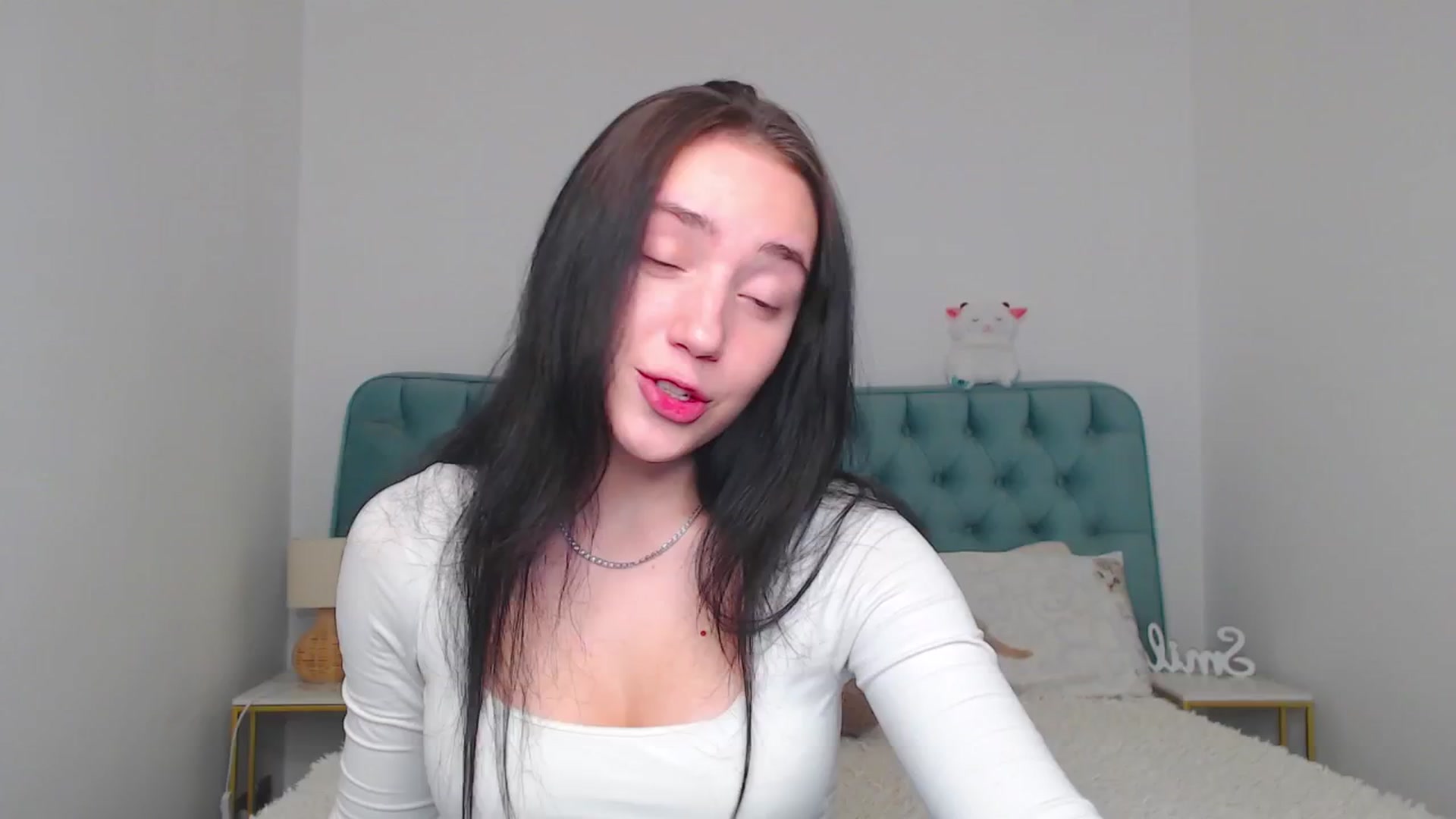 Gallery image thumbnail from Fortune777_'s myfreecams stream on, 11/24/2025, 01:15 image 12 of 20