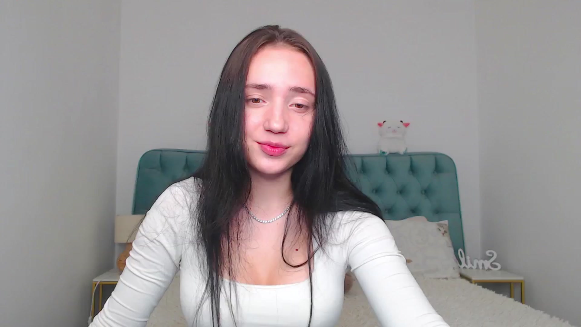 Gallery image thumbnail from Fortune777_'s myfreecams stream on, 11/24/2025, 01:15 image 16 of 20