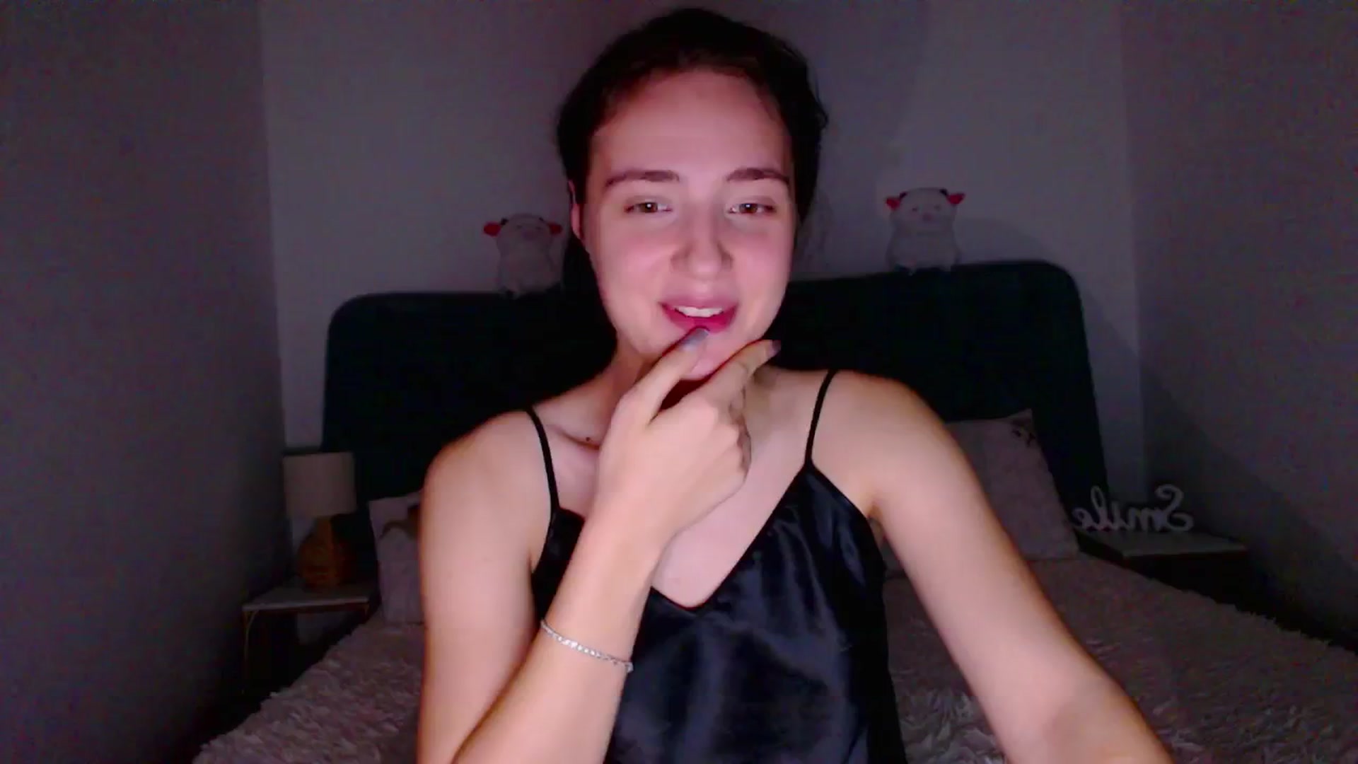 Gallery image thumbnail from Fortune777_'s myfreecams stream on, 11/27/2025, 03:44 image 18 of 20
