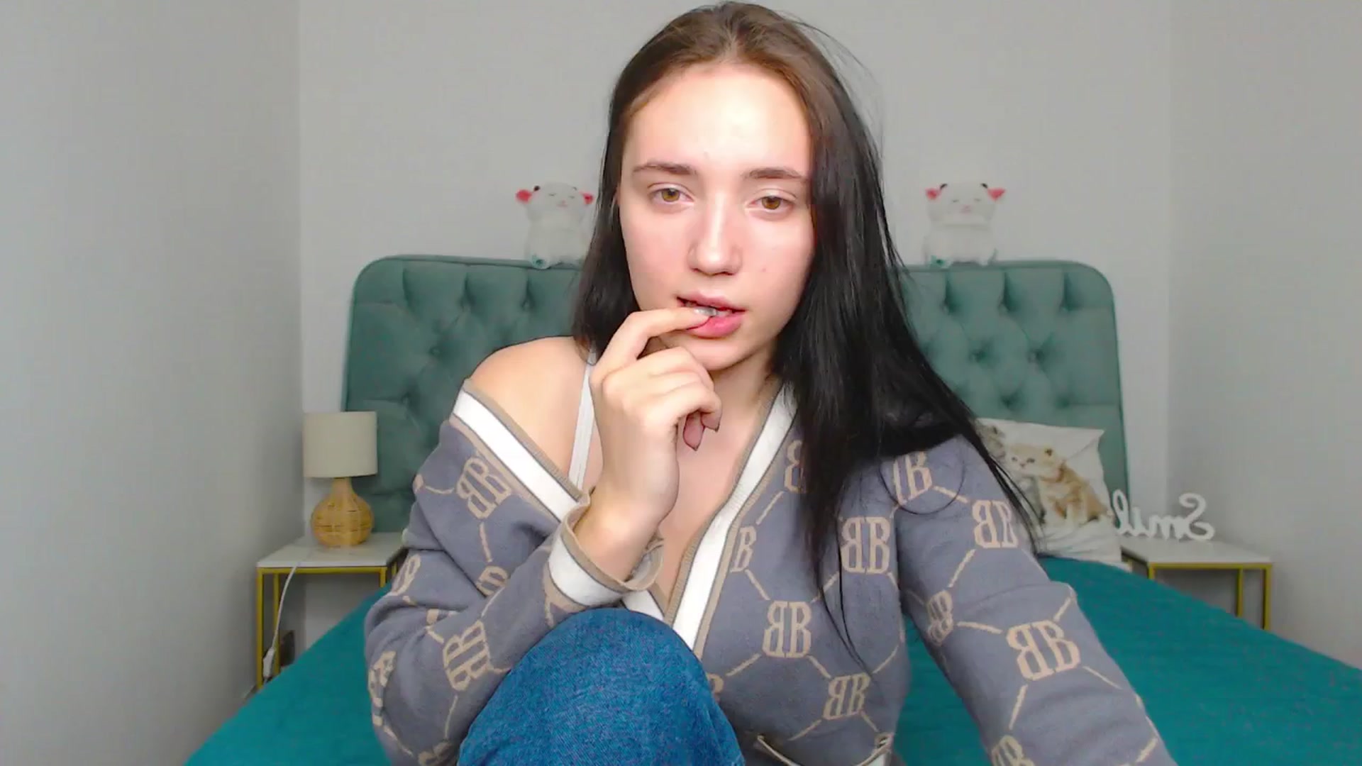Gallery image thumbnail from Fortune777_'s myfreecams stream on, 12/04/2025, 23:45 image 16 of 20
