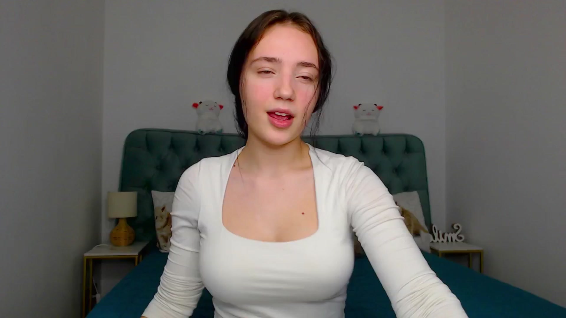 Gallery image thumbnail from Fortune777_'s myfreecams stream on, 12/16/2025, 22:51 image 14 of 20