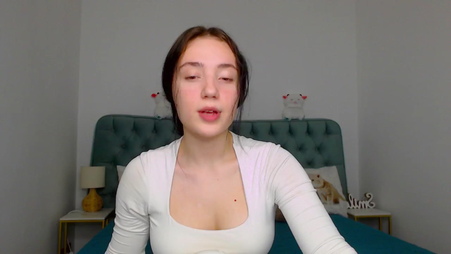Gallery image thumbnail from Fortune777_'s myfreecams stream on, 12/16/2025, 22:51 image 4 of 20