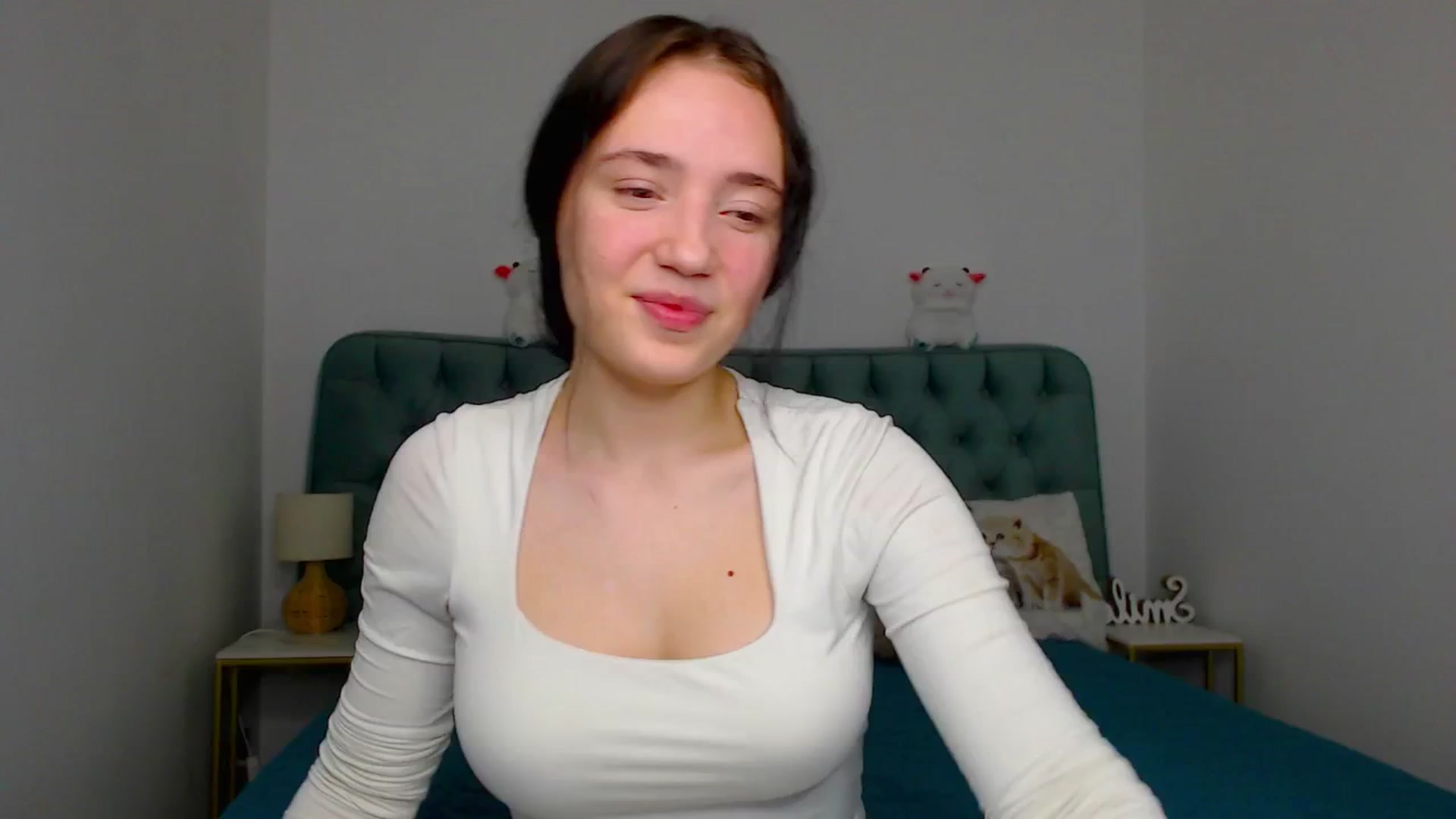 Gallery image thumbnail from Fortune777_'s myfreecams stream on, 12/16/2025, 22:51 image 16 of 20
