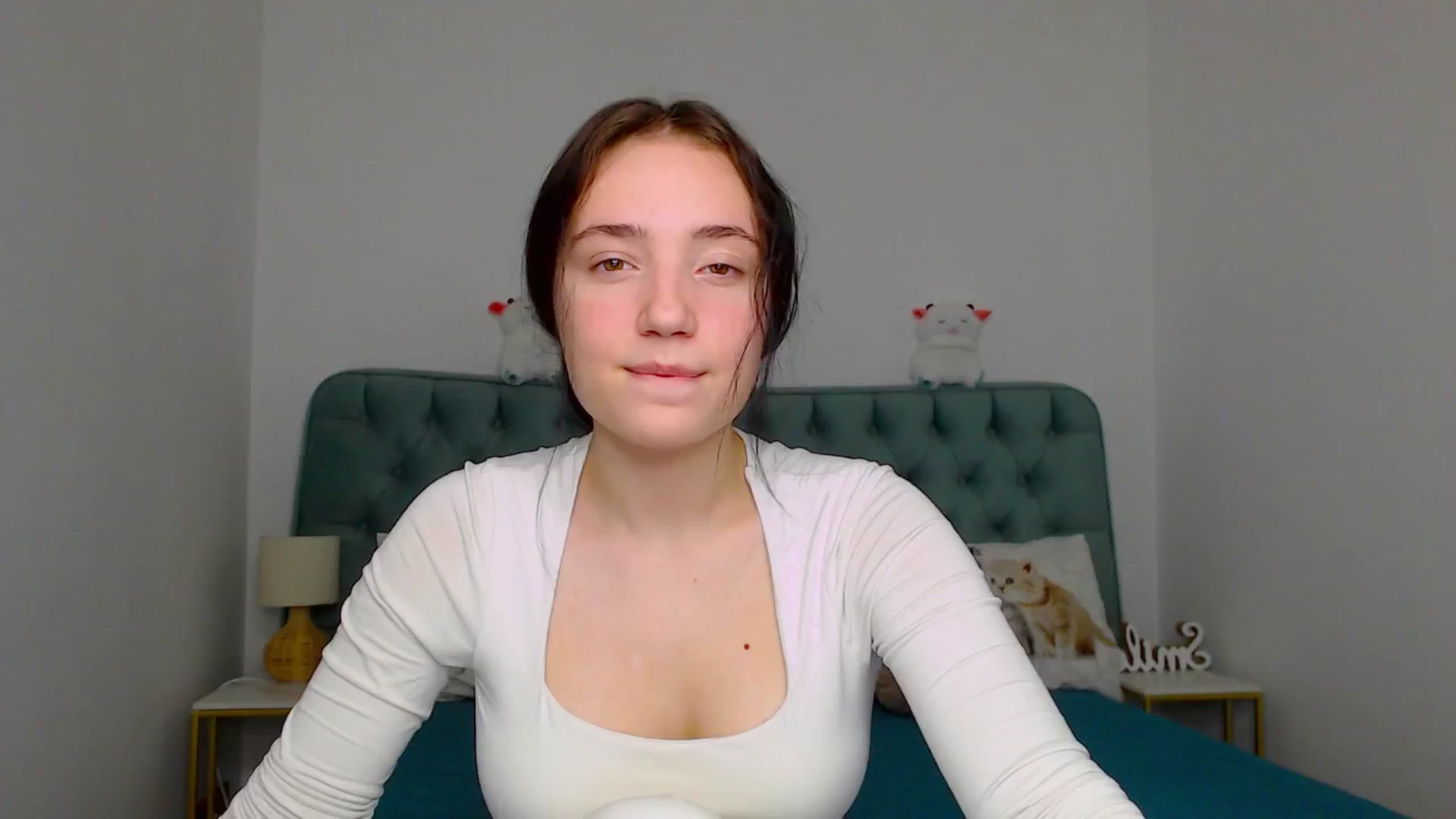 Gallery image thumbnail from Fortune777_'s myfreecams stream on, 12/16/2025, 22:51 image 6 of 20