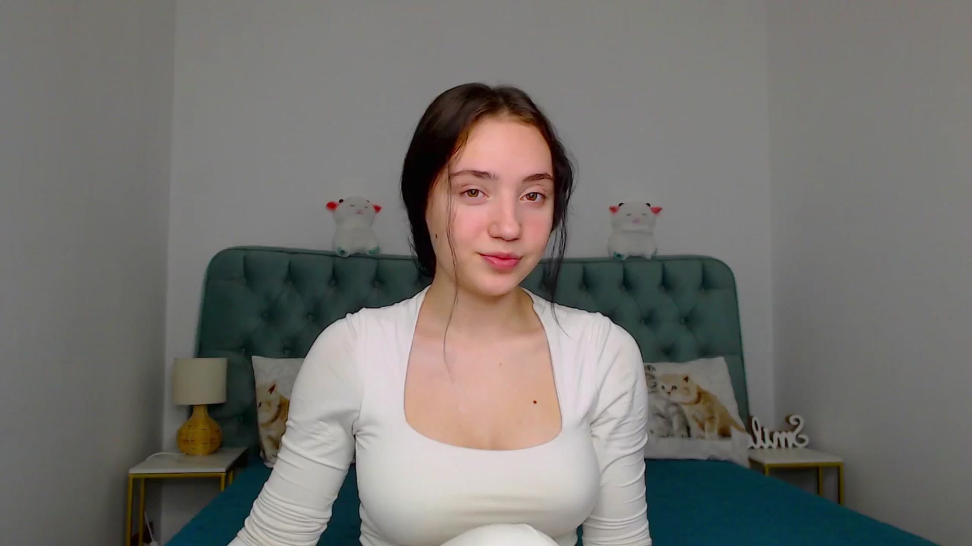 Gallery image thumbnail from Fortune777_'s myfreecams stream on, 12/16/2025, 22:51 image 7 of 20