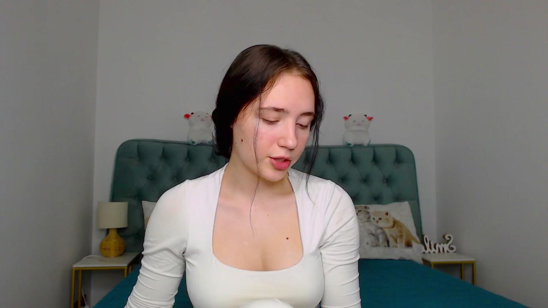 Gallery image thumbnail from Fortune777_'s myfreecams stream on, 12/16/2025, 22:51 image 8 of 20