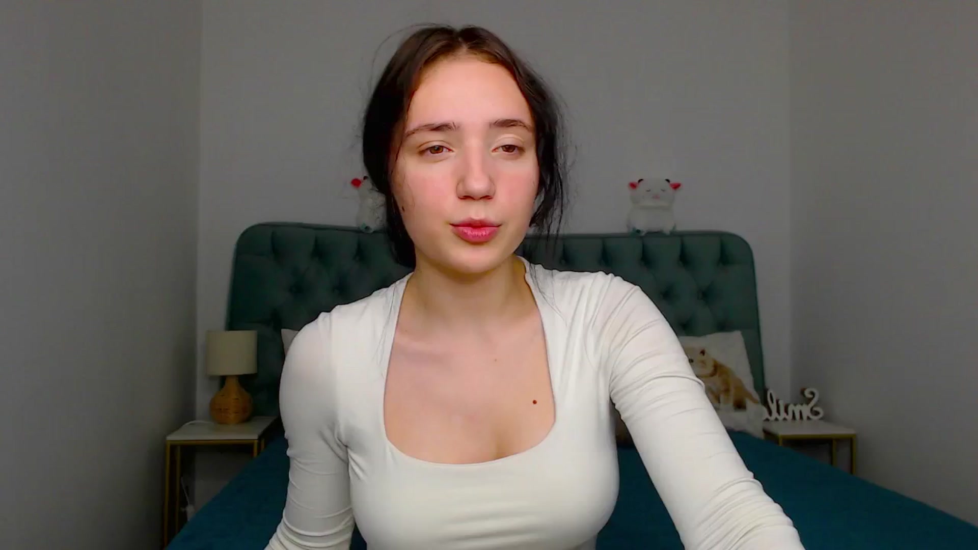 Gallery image thumbnail from Fortune777_'s myfreecams stream on, 12/17/2025, 24:29 image 13 of 20