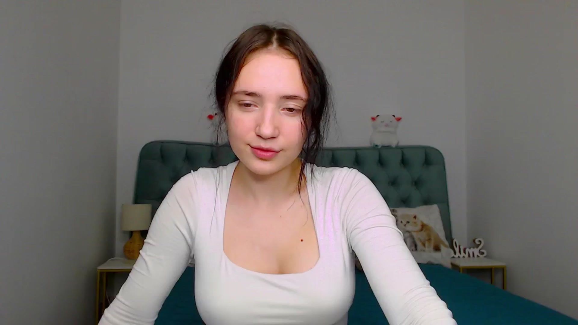 Gallery image thumbnail from Fortune777_'s myfreecams stream on, 12/17/2025, 24:29 image 20 of 20