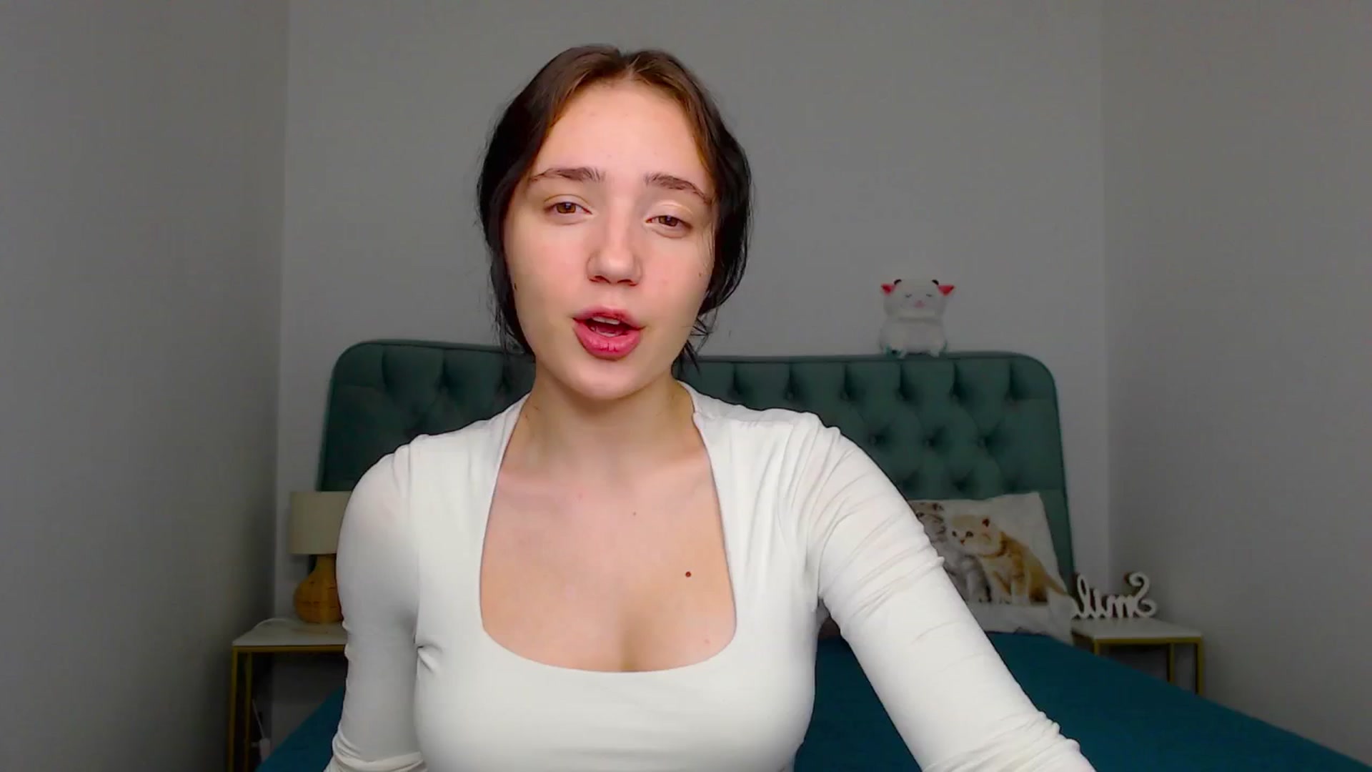 Gallery image thumbnail from Fortune777_'s myfreecams stream on, 12/17/2025, 02:56 image 4 of 20
