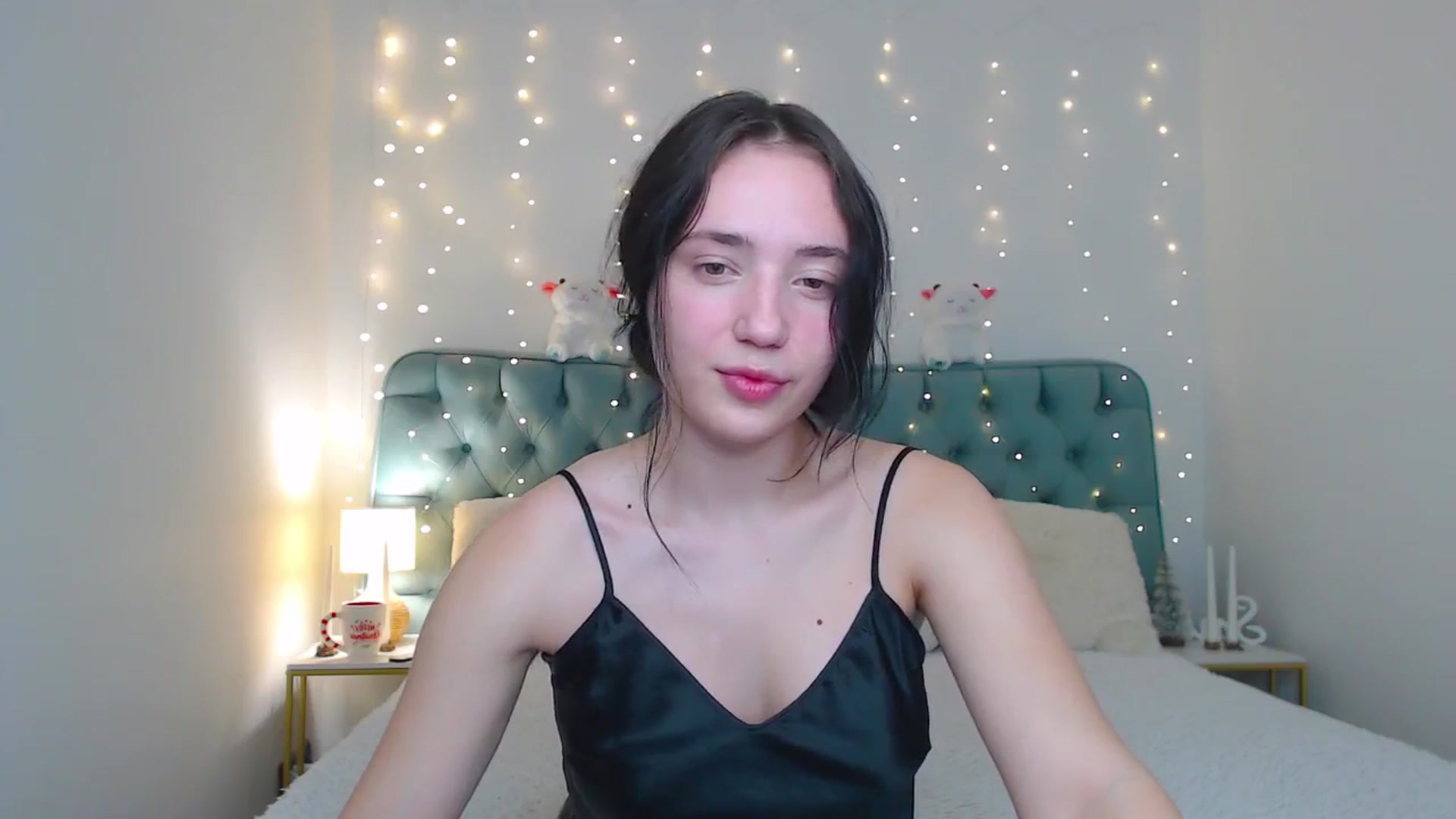 Gallery image thumbnail from Fortune777_'s myfreecams stream on, 12/18/2025, 04:44 image 12 of 20