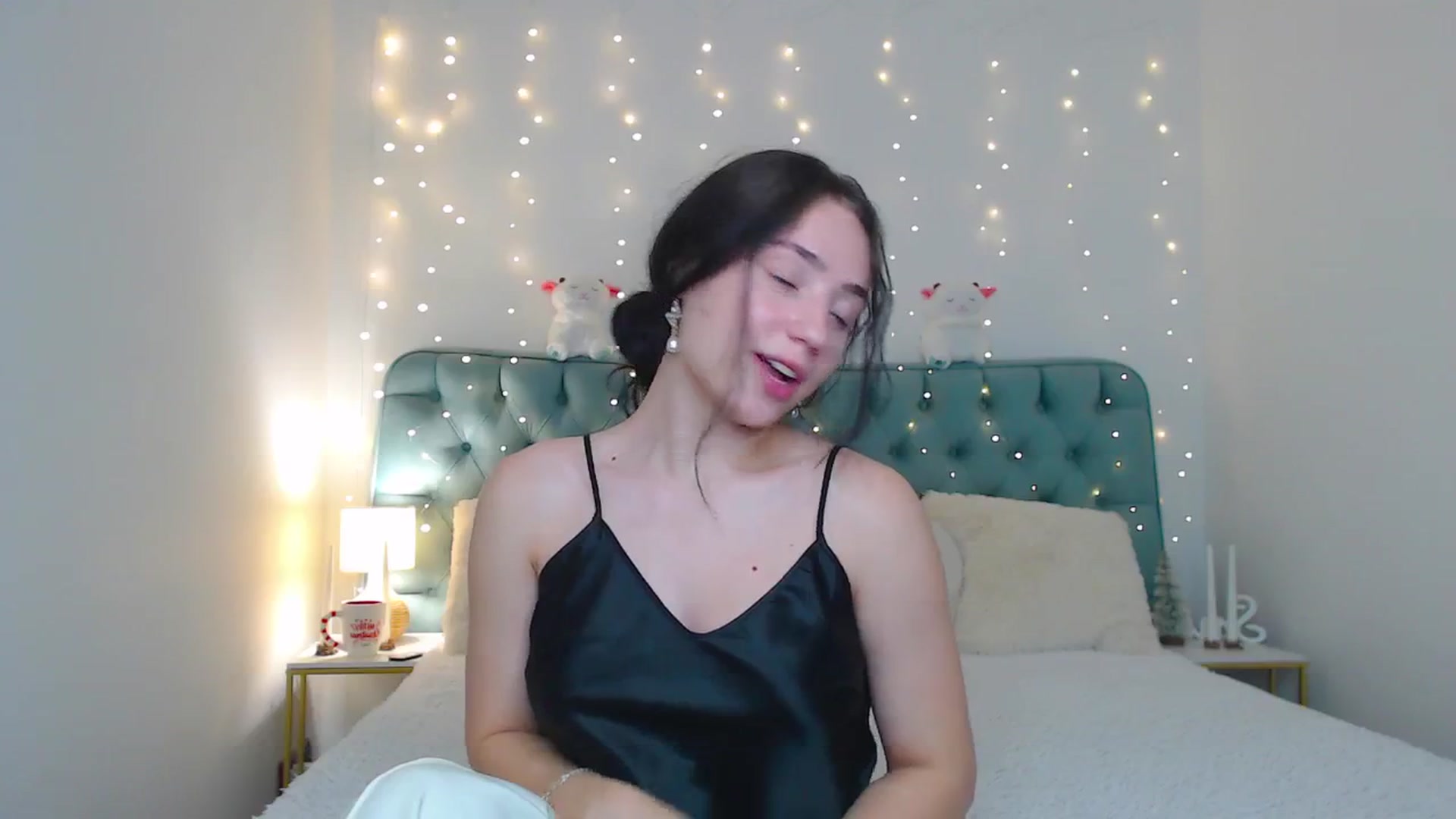Gallery image thumbnail from Fortune777_'s myfreecams stream on, 12/18/2025, 04:44 image 18 of 20