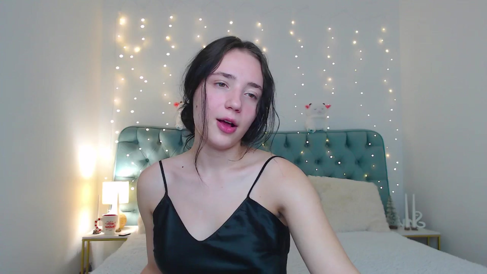Gallery image thumbnail from Fortune777_'s myfreecams stream on, 12/18/2025, 04:44 image 6 of 20