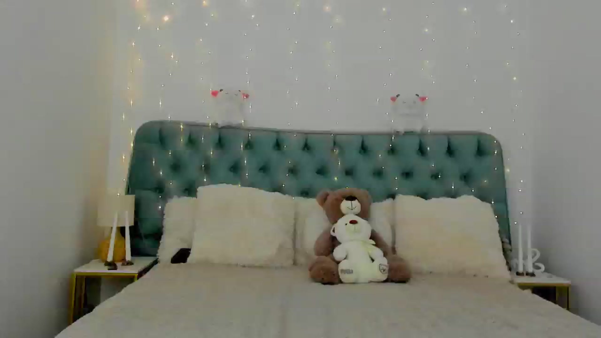 Gallery image thumbnail from Fortune777_'s myfreecams stream on, 01/13/2026, 24:46 image 17 of 20