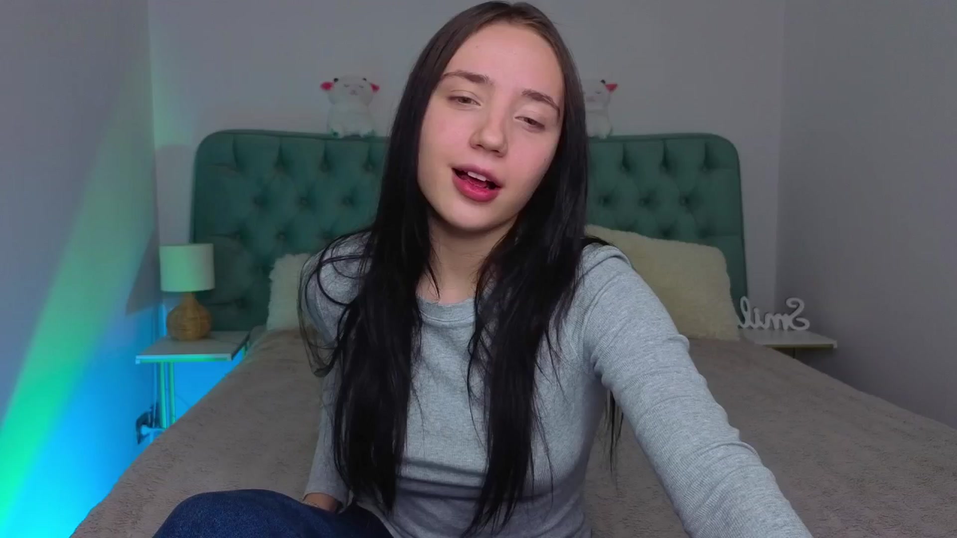 Gallery image thumbnail from Fortune777_'s myfreecams stream on, 01/21/2026, 01:39 image 17 of 20