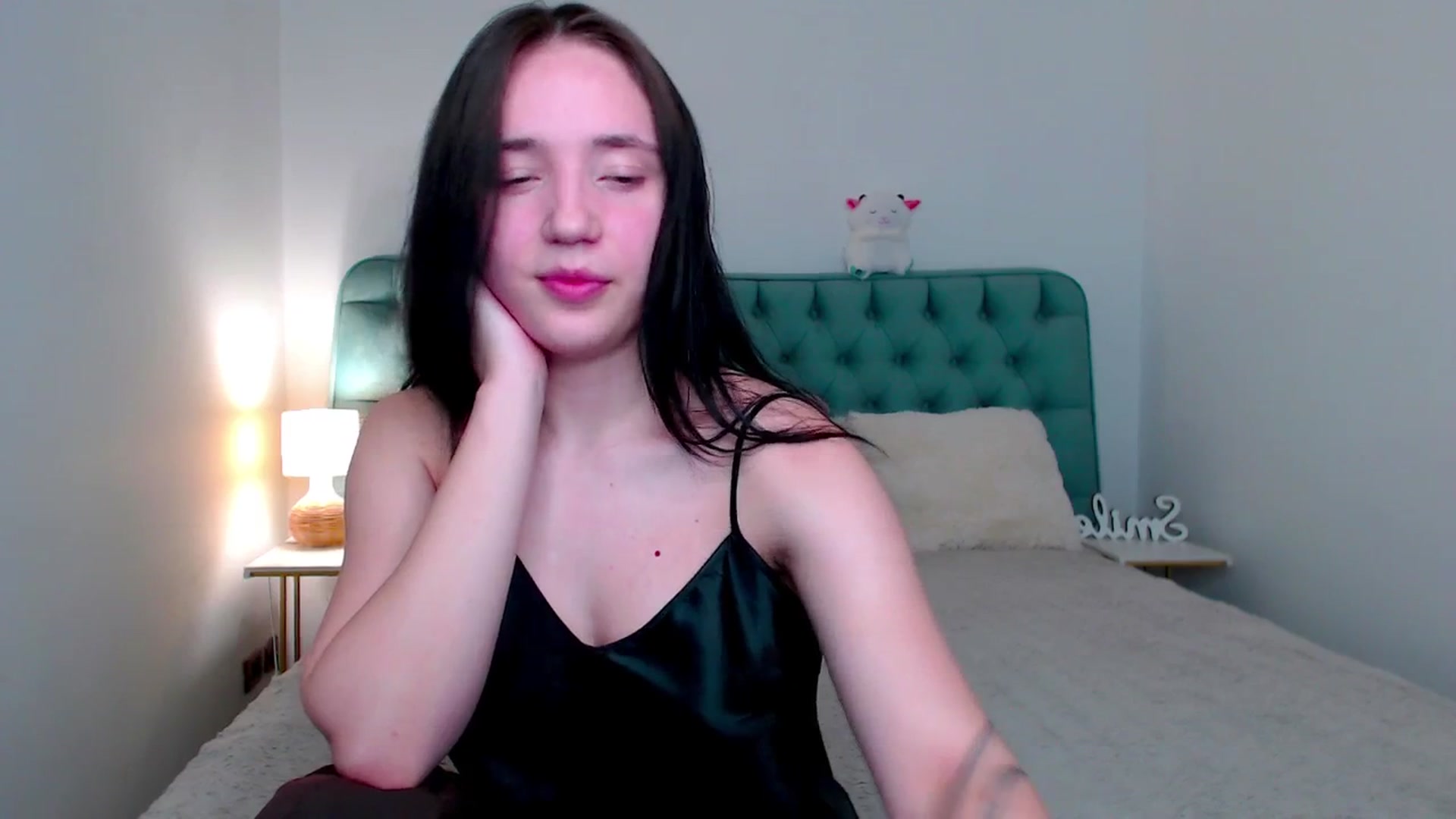 Gallery image thumbnail from Fortune777_'s myfreecams stream on, 01/25/2026, 24:18 image 2 of 20