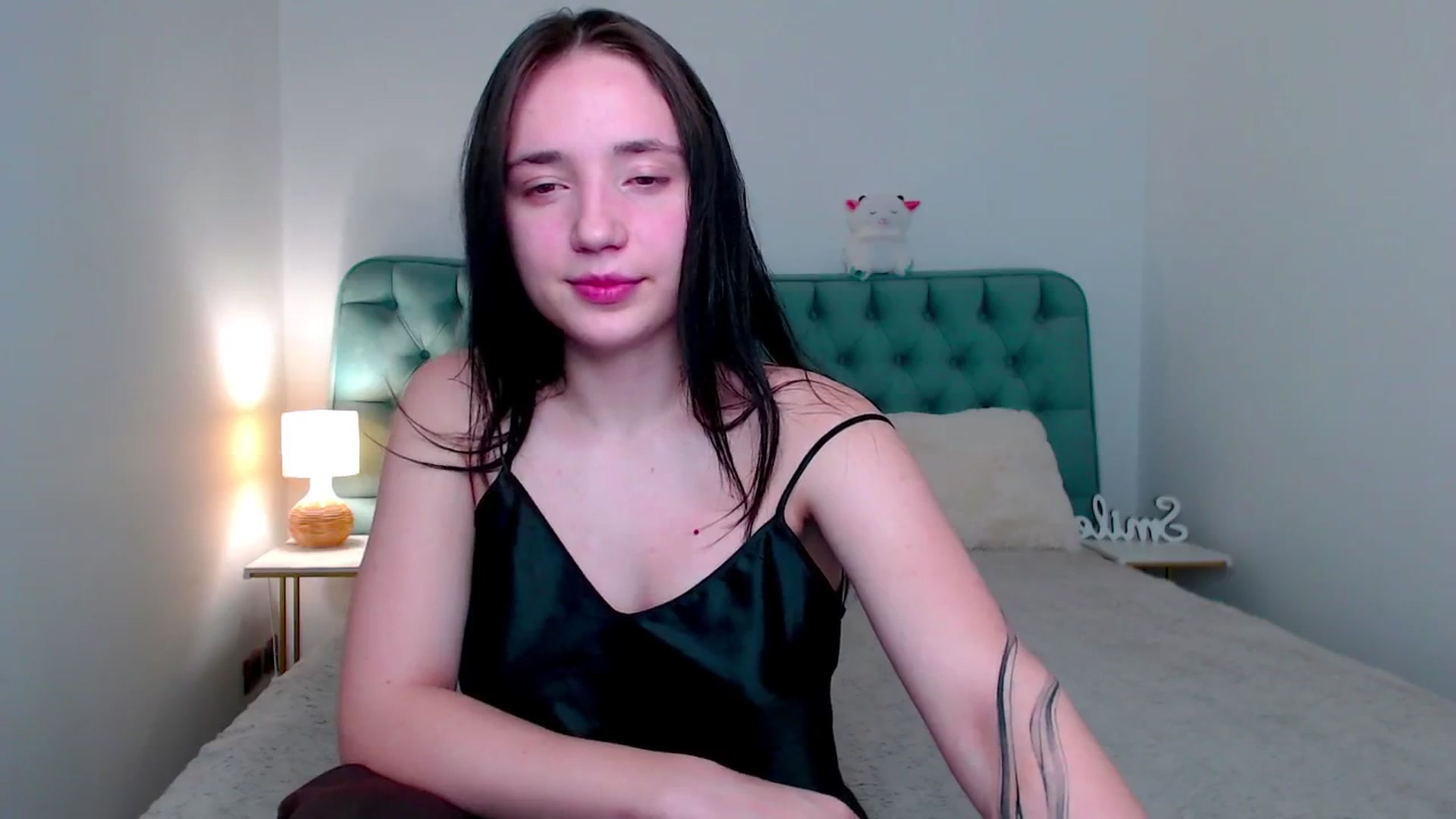 Gallery image thumbnail from Fortune777_'s myfreecams stream on, 01/25/2026, 24:18 image 6 of 20