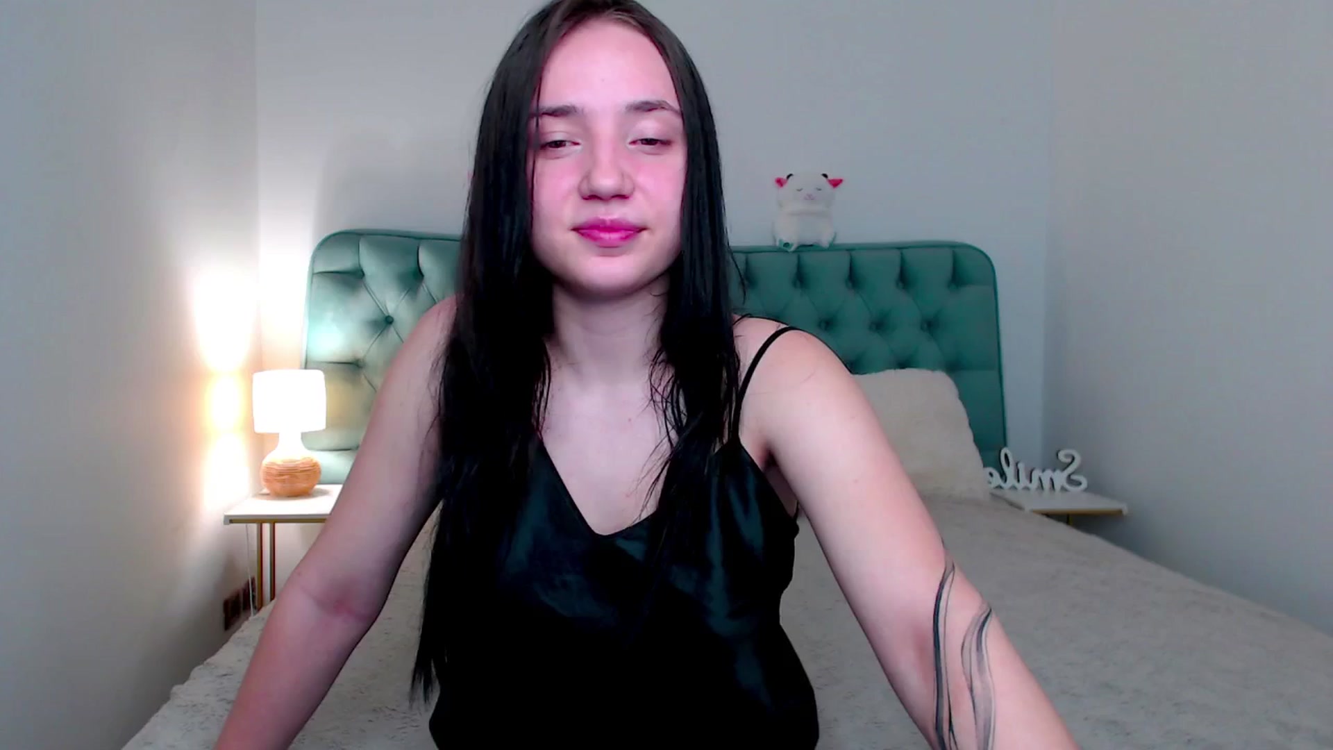 Gallery image thumbnail from Fortune777_'s myfreecams stream on, 01/25/2026, 05:05 image 18 of 20