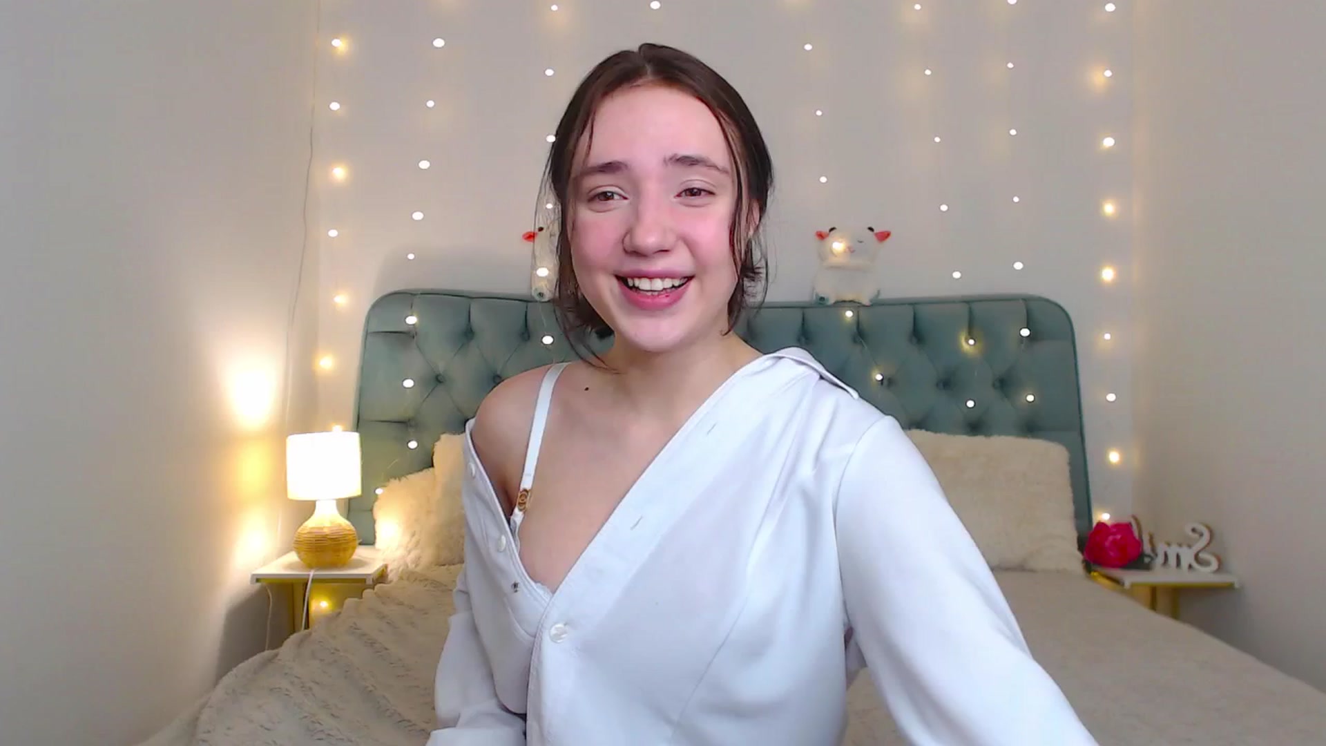 Gallery image thumbnail from Fortune777_'s myfreecams stream on, 02/19/2026, 19:33 image 8 of 20