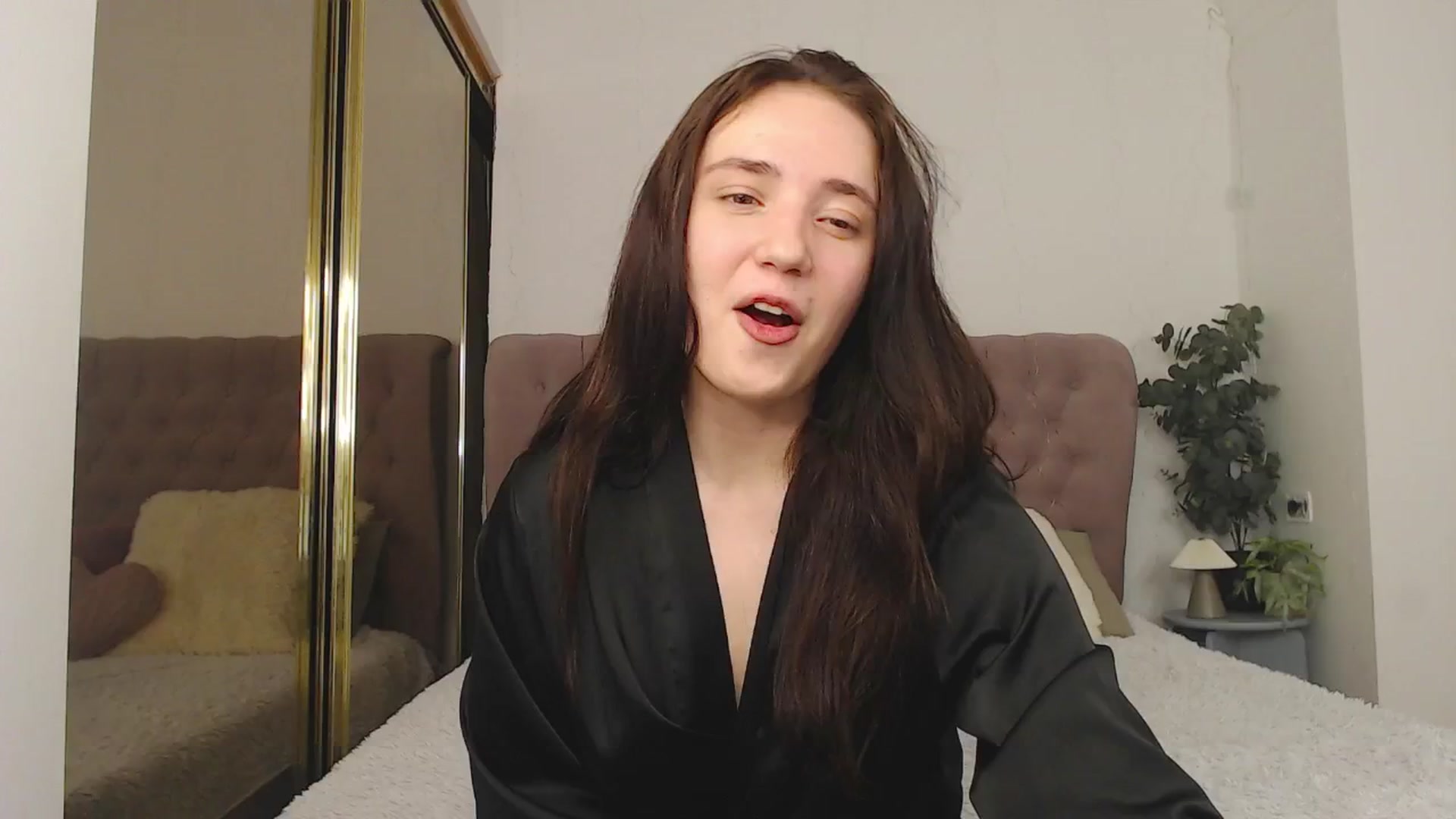 Gallery image thumbnail from Fortune777_'s myfreecams stream on, 03/22/2026, 01:16 image 12 of 20