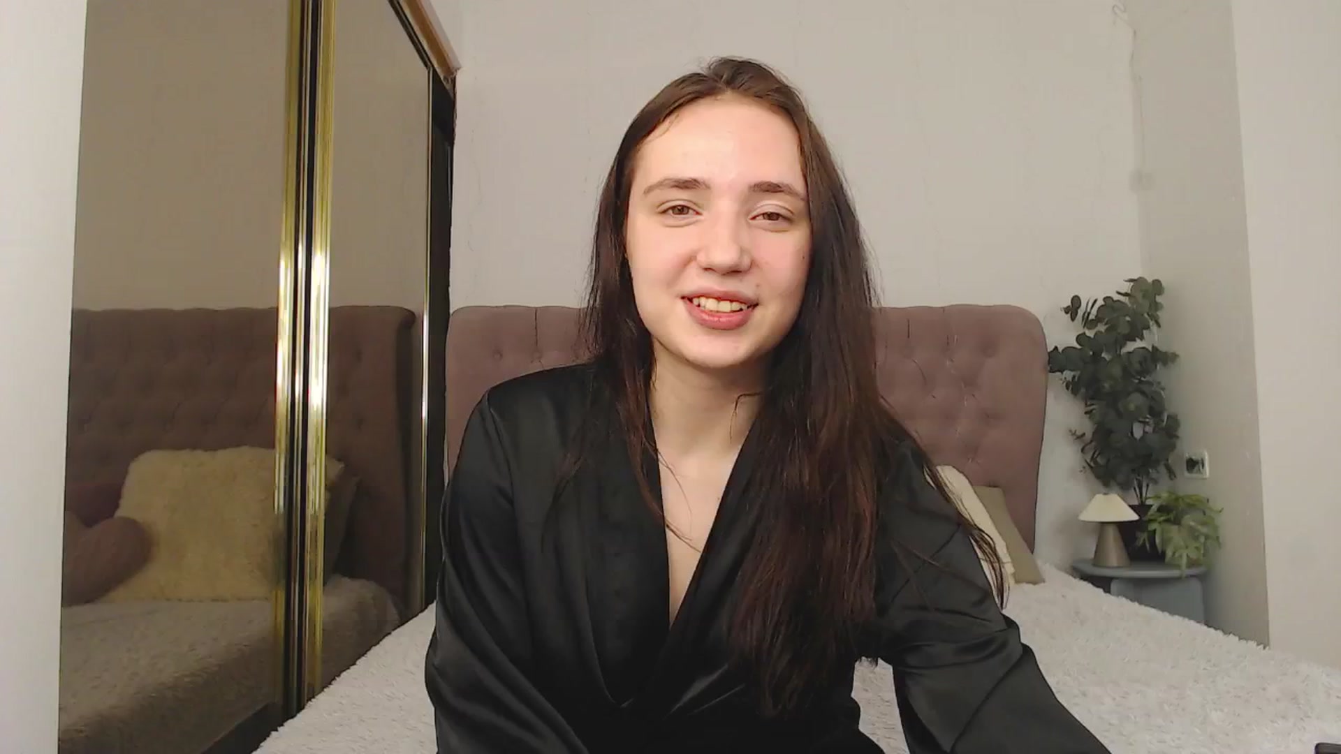 Gallery image thumbnail from Fortune777_'s myfreecams stream on, 03/22/2026, 01:16 image 2 of 20