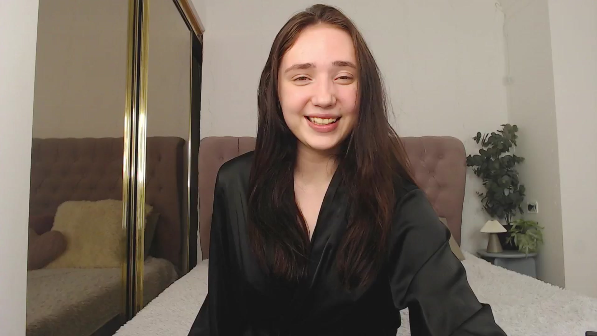 Gallery image thumbnail from Fortune777_'s myfreecams stream on, 03/22/2026, 01:16 image 5 of 20