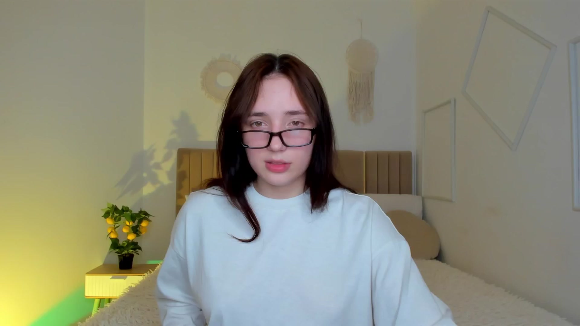 Gallery image thumbnail from Fortune777_'s myfreecams stream on, 04/09/2026, 22:04 image 15 of 20